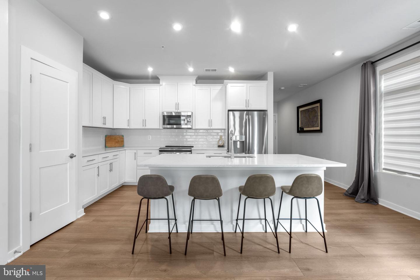 1669 BANDIT LOOP #101A, RESTON, Virginia 20190, 2 Bedrooms Bedrooms, ,2 BathroomsBathrooms,Residential,For sale,1669 BANDIT LOOP #101A,VAFX2258670 MLS # VAFX2258670