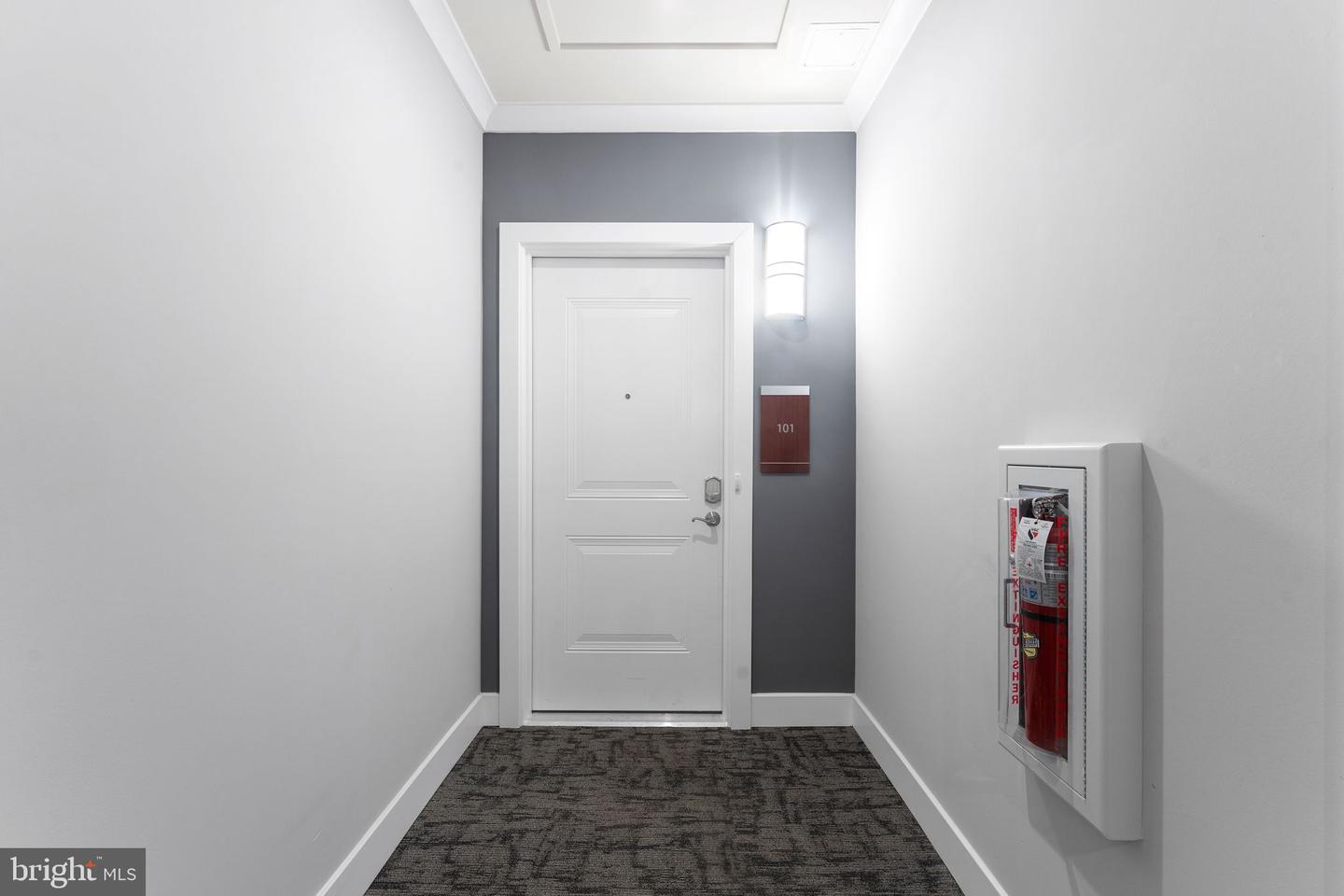 1669 BANDIT LOOP #101A, RESTON, Virginia 20190, 2 Bedrooms Bedrooms, ,2 BathroomsBathrooms,Residential,For sale,1669 BANDIT LOOP #101A,VAFX2258670 MLS # VAFX2258670