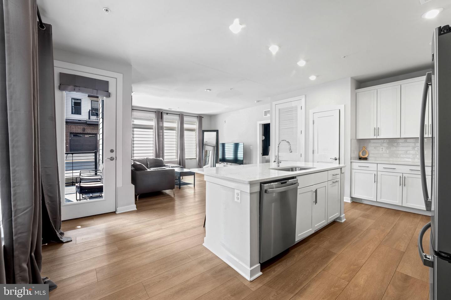 1669 BANDIT LOOP #101A, RESTON, Virginia 20190, 2 Bedrooms Bedrooms, ,2 BathroomsBathrooms,Residential,For sale,1669 BANDIT LOOP #101A,VAFX2258670 MLS # VAFX2258670