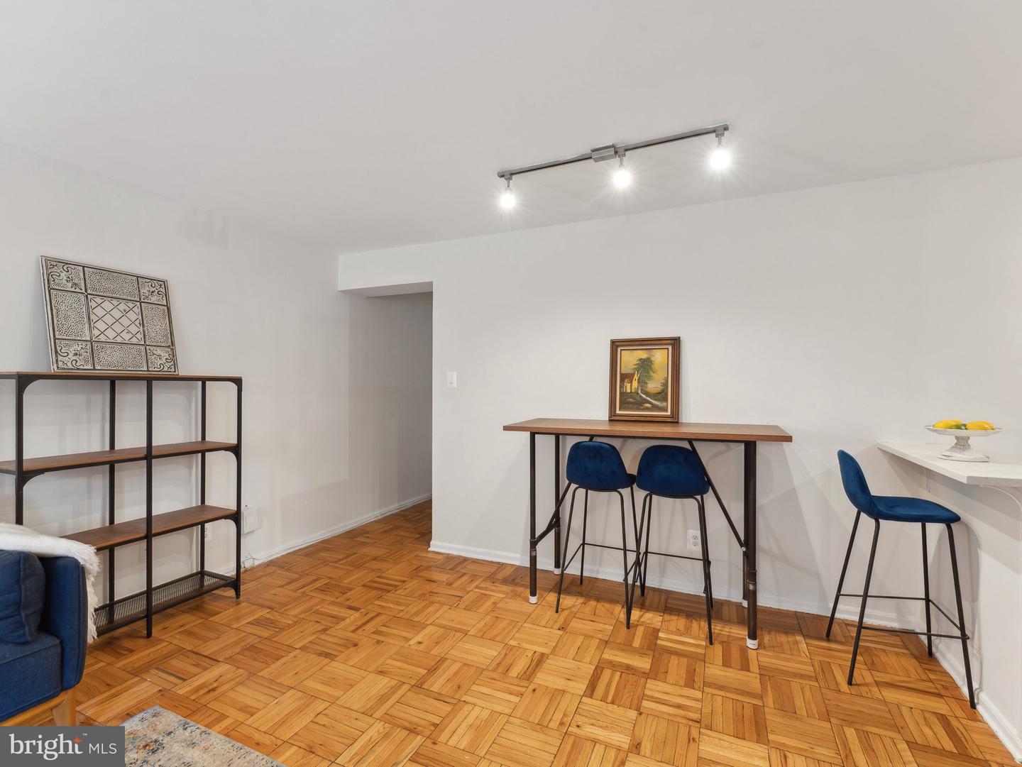 1801 CLYDESDALE PL NW #201, WASHINGTON, District Of Columbia 20009, 1 Bedroom Bedrooms, ,1 BathroomBathrooms,Residential,For sale,1801 CLYDESDALE PL NW #201,DCDC2213136 MLS # DCDC2213136