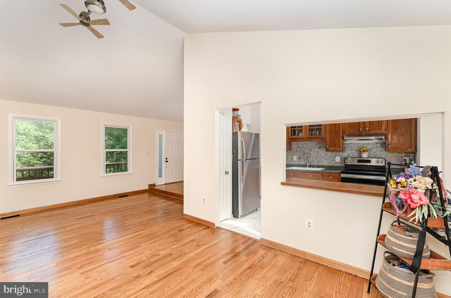2036 COAST GUARD DR, STAFFORD, Virginia 22554, 4 Bedrooms Bedrooms, 15 Rooms Rooms,3 BathroomsBathrooms,Residential,For sale,2036 COAST GUARD DR,VAST2041320 MLS # VAST2041320