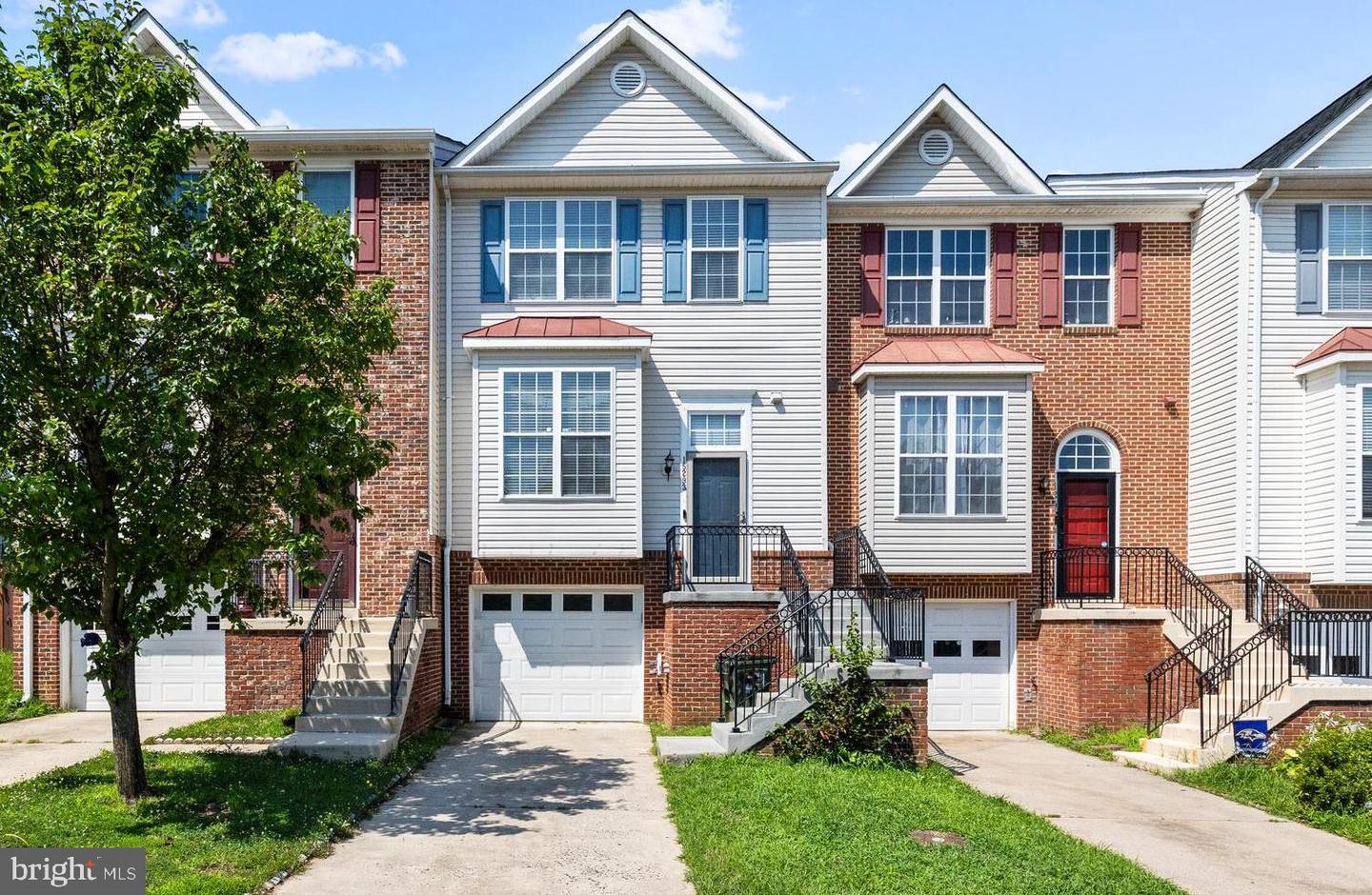 15293 BRAZIL CIR, WOODBRIDGE, Virginia 22193, 3 Bedrooms Bedrooms, ,2 BathroomsBathrooms,Residential,For sale,15293 BRAZIL CIR,VAPW2100402 MLS # VAPW2100402