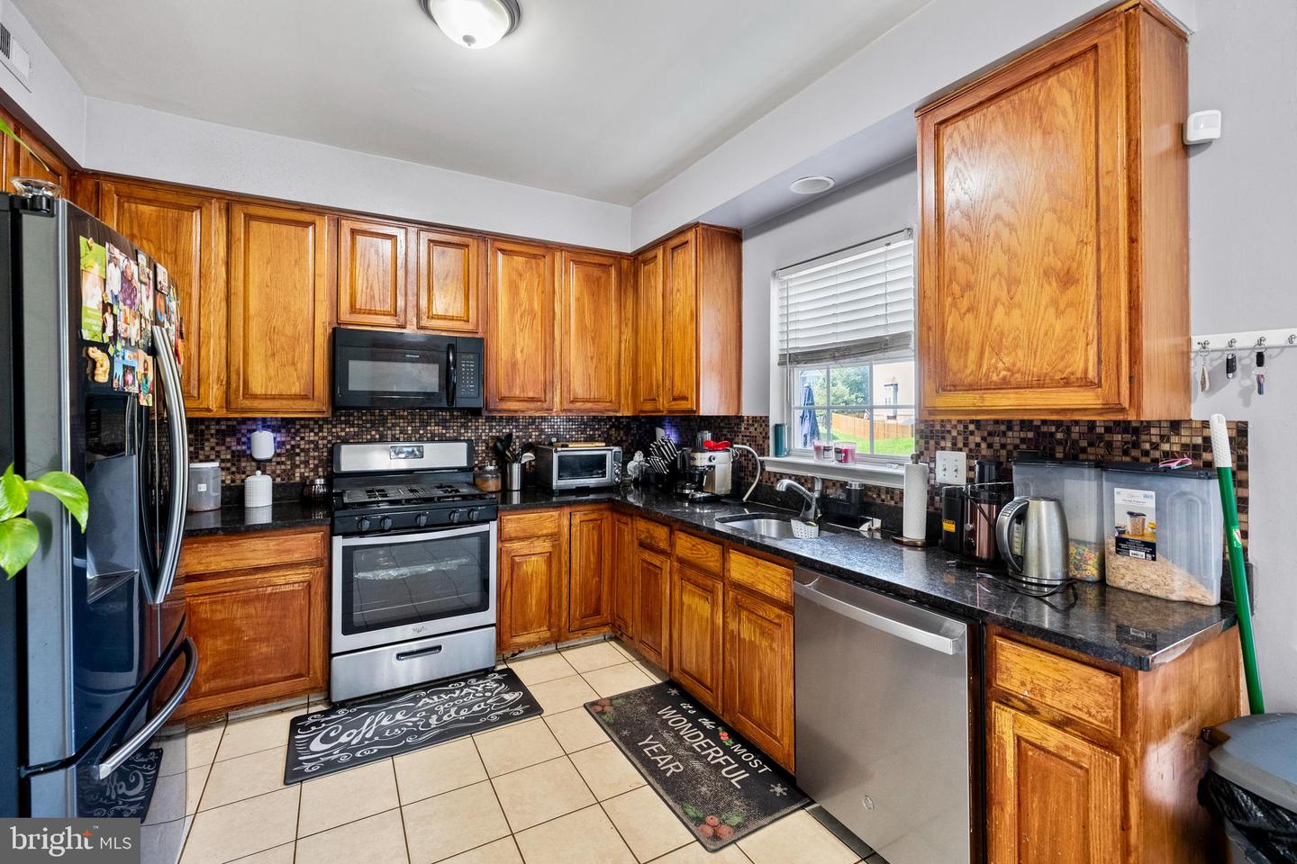 15293 BRAZIL CIR, WOODBRIDGE, Virginia 22193, 3 Bedrooms Bedrooms, ,2 BathroomsBathrooms,Residential,For sale,15293 BRAZIL CIR,VAPW2100402 MLS # VAPW2100402