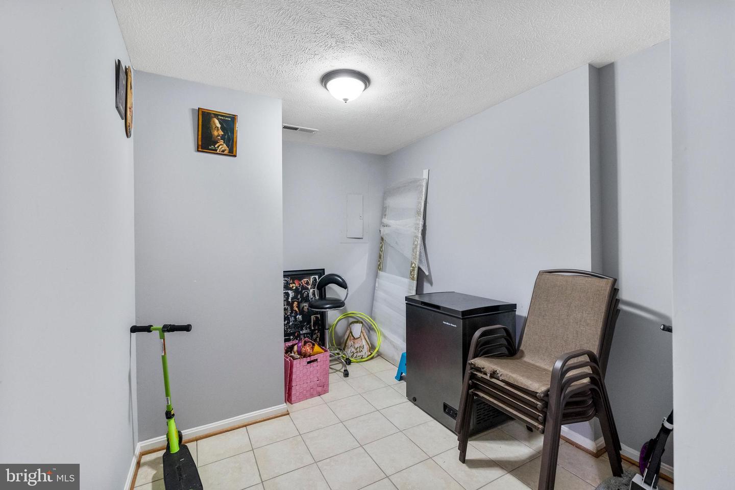15293 BRAZIL CIR, WOODBRIDGE, Virginia 22193, 3 Bedrooms Bedrooms, ,2 BathroomsBathrooms,Residential,For sale,15293 BRAZIL CIR,VAPW2100402 MLS # VAPW2100402
