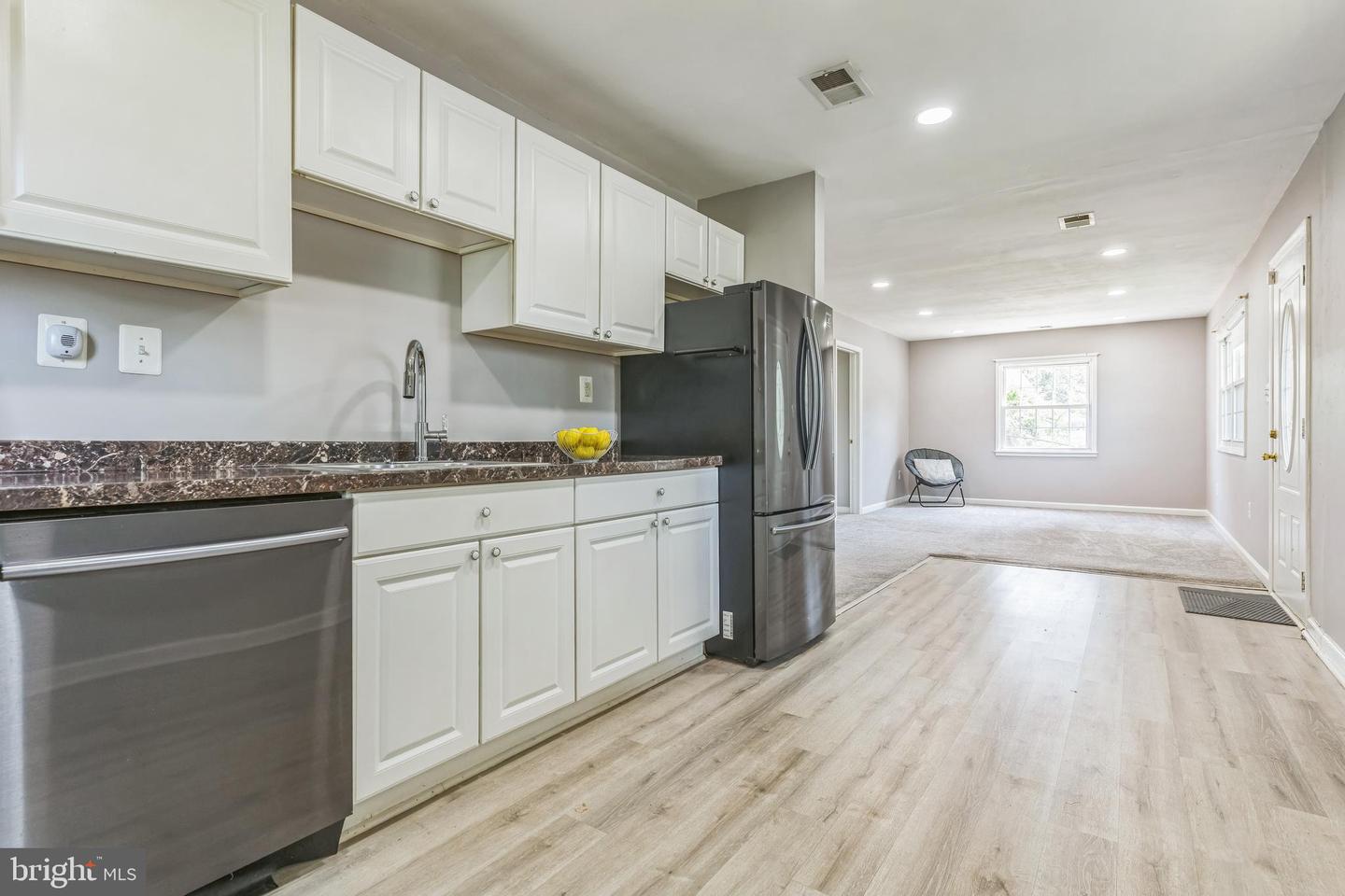 7915 MANASSAS DR, MANASSAS, Virginia 20111, 3 Bedrooms Bedrooms, ,1 BathroomBathrooms,Residential,For sale,7915 MANASSAS DR,VAPW2100406 MLS # VAPW2100406