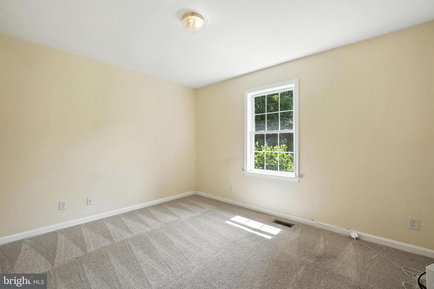 100 QUARRY RD, STAFFORD, Virginia 22554, 3 Bedrooms Bedrooms, 7 Rooms Rooms,2 BathroomsBathrooms,Residential,For sale,100 QUARRY RD,VAST2041322 MLS # VAST2041322