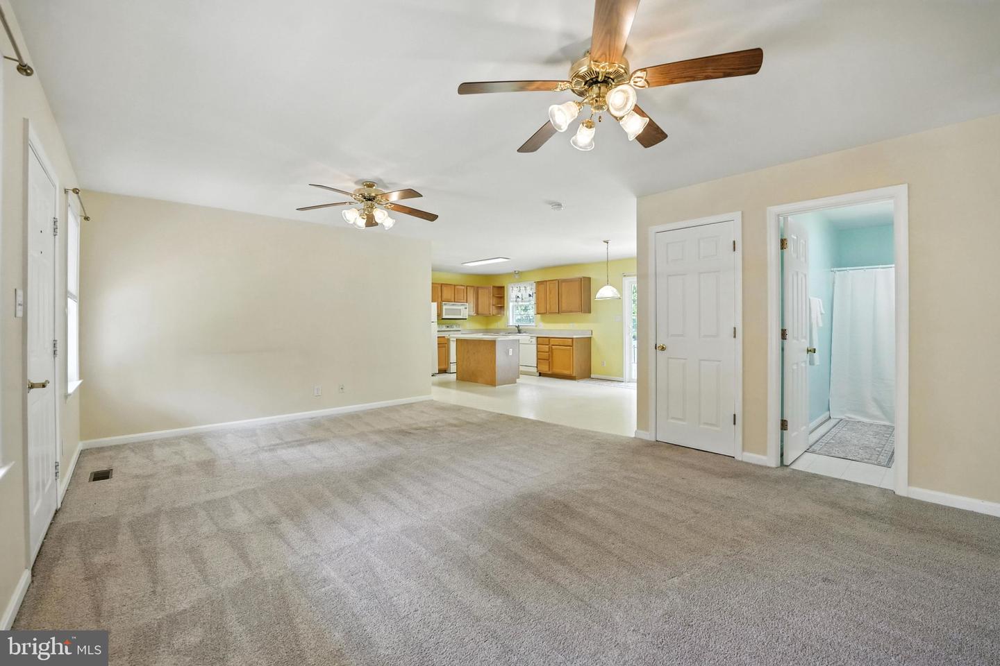 100 QUARRY RD, STAFFORD, Virginia 22554, 3 Bedrooms Bedrooms, 7 Rooms Rooms,2 BathroomsBathrooms,Residential,For sale,100 QUARRY RD,VAST2041322 MLS # VAST2041322