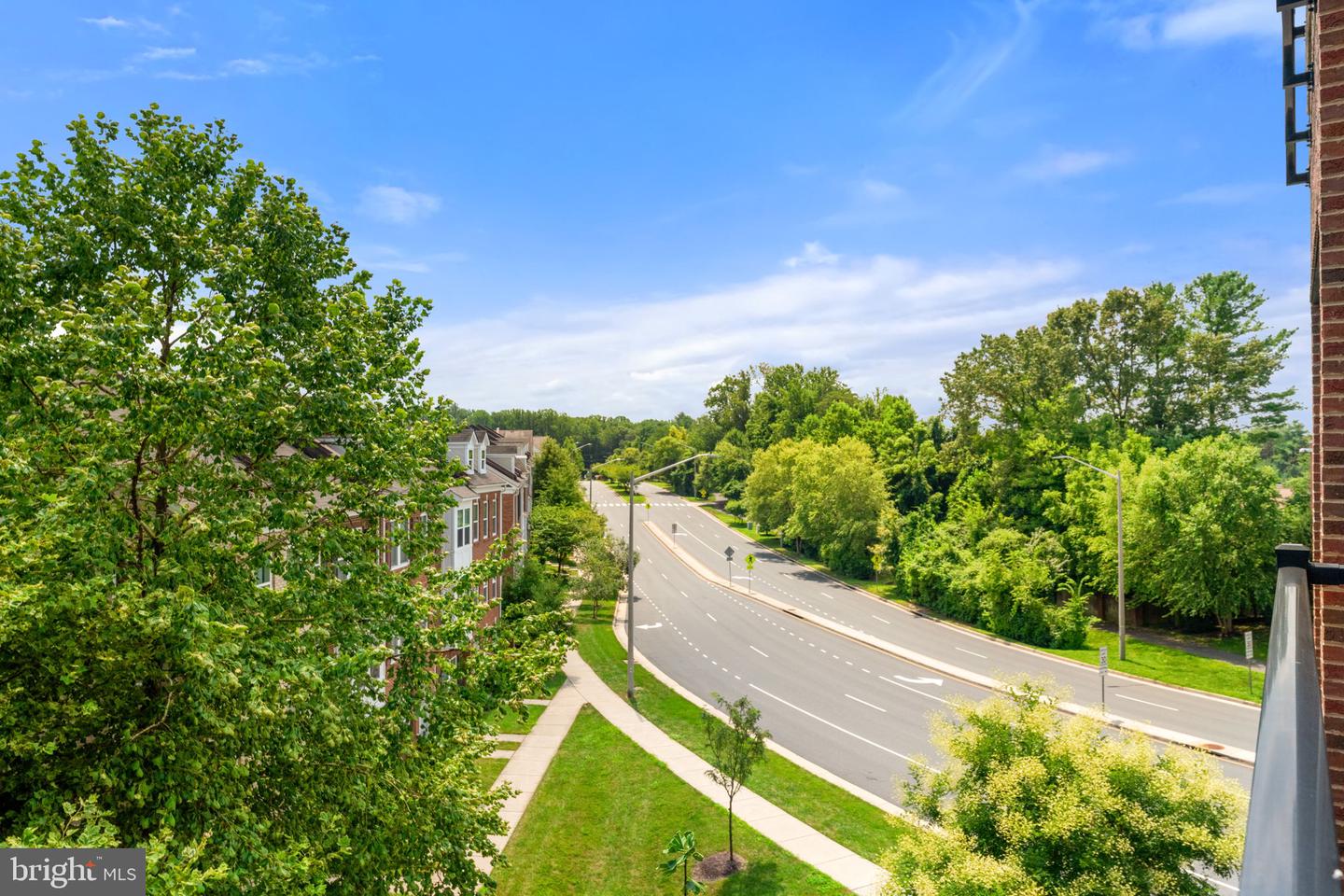 9523 BASTILLE ST #305, FAIRFAX, Virginia 22031, 2 Bedrooms Bedrooms, 5 Rooms Rooms,2 BathroomsBathrooms,Residential,For sale,9523 BASTILLE ST #305,VAFX2258556 MLS # VAFX2258556