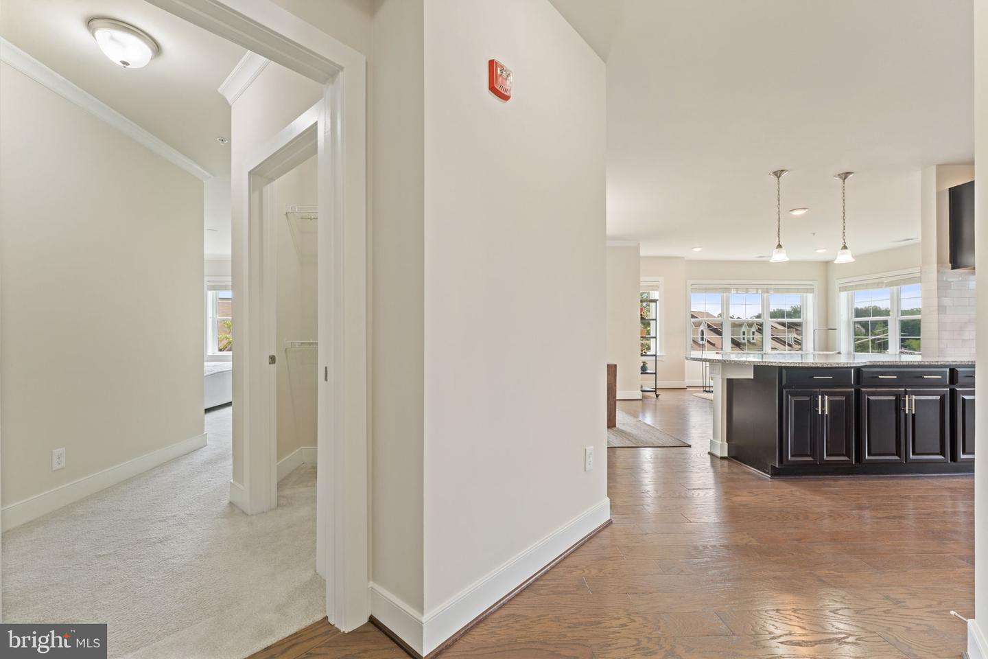 9523 BASTILLE ST #305, FAIRFAX, Virginia 22031, 2 Bedrooms Bedrooms, 5 Rooms Rooms,2 BathroomsBathrooms,Residential,For sale,9523 BASTILLE ST #305,VAFX2258556 MLS # VAFX2258556