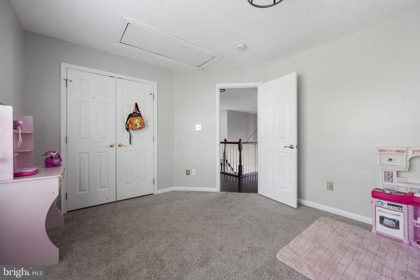 608 TALMADGE CT SE, LEESBURG, Virginia 20175, 4 Bedrooms Bedrooms, 8 Rooms Rooms,3 BathroomsBathrooms,Residential,For sale,608 TALMADGE CT SE,VALO2103558 MLS # VALO2103558