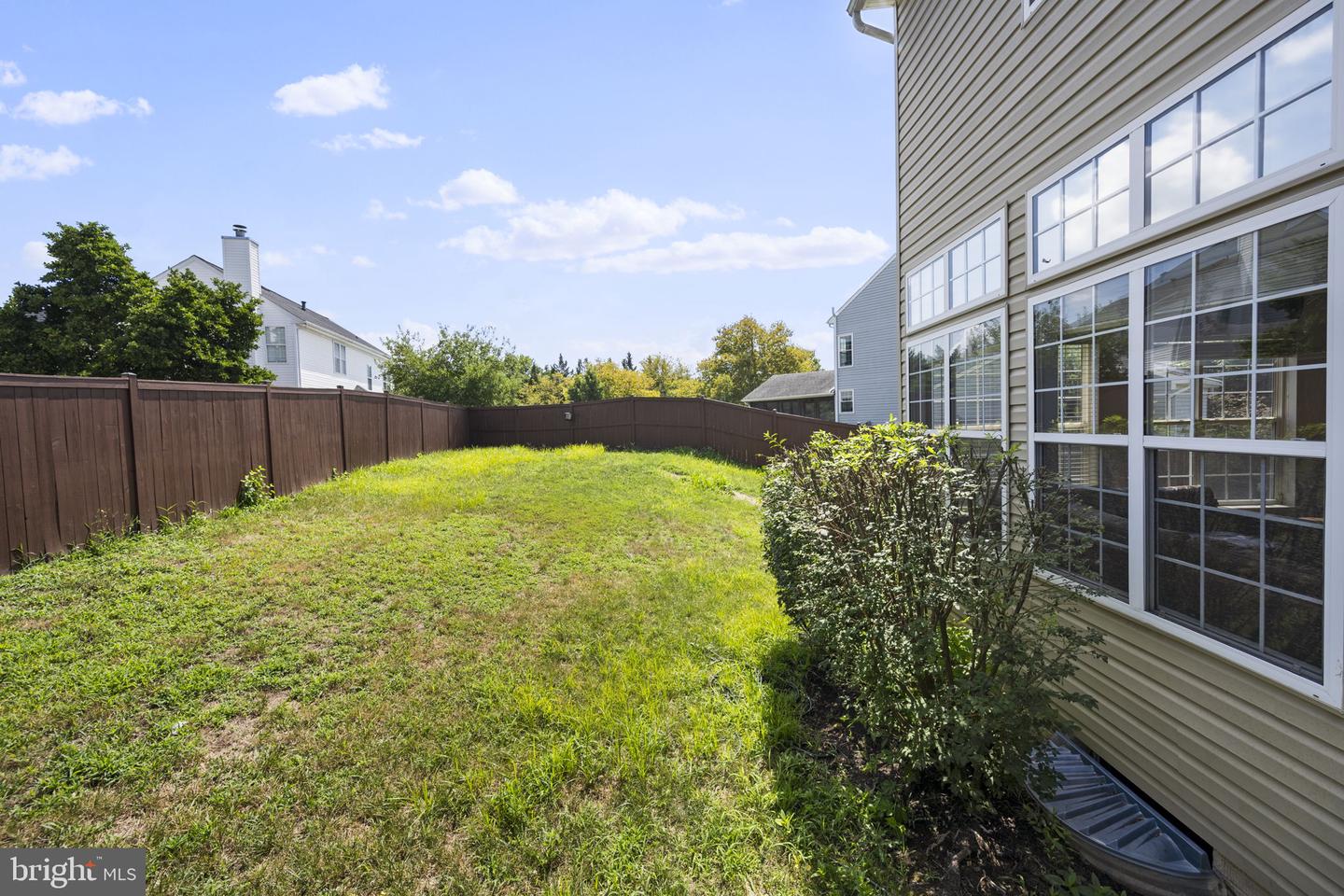 608 TALMADGE CT SE, LEESBURG, Virginia 20175, 4 Bedrooms Bedrooms, 8 Rooms Rooms,3 BathroomsBathrooms,Residential,For sale,608 TALMADGE CT SE,VALO2103558 MLS # VALO2103558
