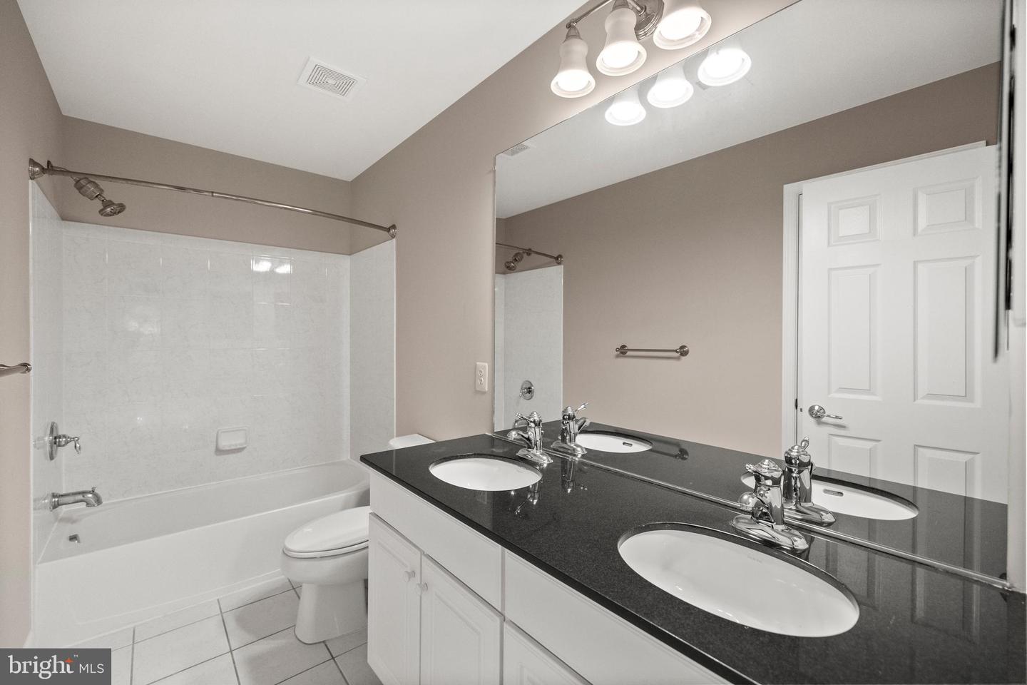 9401 OLD SETTLE CT, MANASSAS, Virginia 20112, 4 Bedrooms Bedrooms, ,3 BathroomsBathrooms,Residential,For sale,9401 OLD SETTLE CT,VAPW2100422 MLS # VAPW2100422