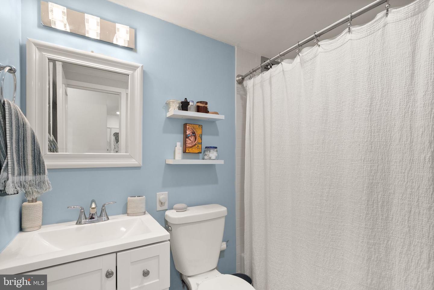 2030 N ADAMS ST #911, ARLINGTON, Virginia 22201, 1 Bedroom Bedrooms, ,1 BathroomBathrooms,Residential,For sale,2030 N ADAMS ST #911,VAAR2061652 MLS # VAAR2061652