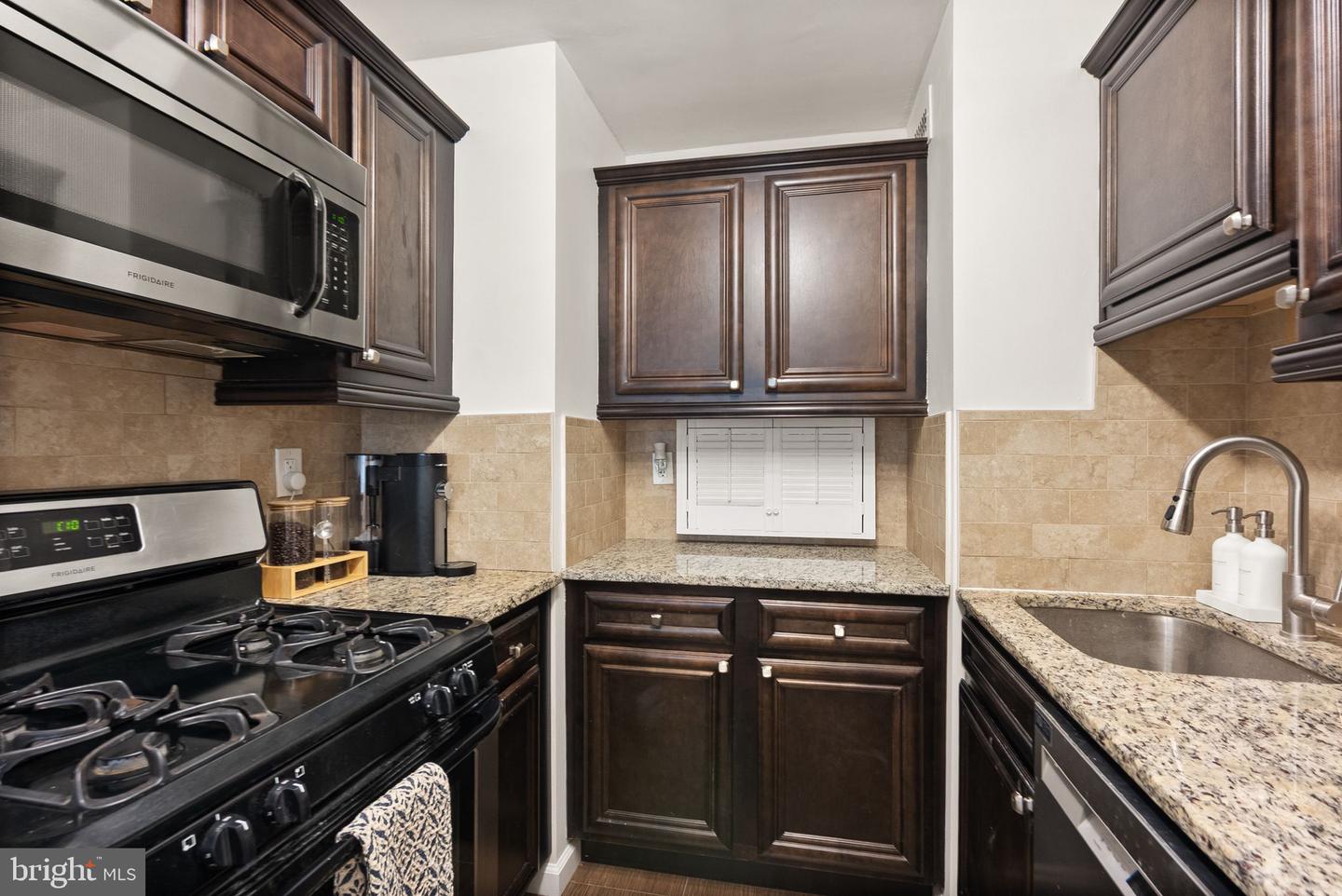 2030 N ADAMS ST #911, ARLINGTON, Virginia 22201, 1 Bedroom Bedrooms, ,1 BathroomBathrooms,Residential,For sale,2030 N ADAMS ST #911,VAAR2061652 MLS # VAAR2061652