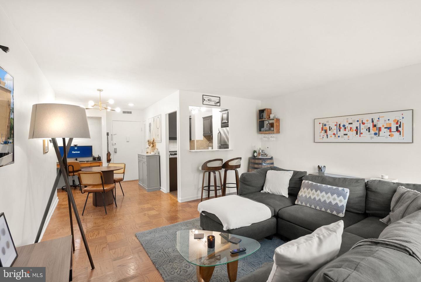 2030 N ADAMS ST #911, ARLINGTON, Virginia 22201, 1 Bedroom Bedrooms, ,1 BathroomBathrooms,Residential,For sale,2030 N ADAMS ST #911,VAAR2061652 MLS # VAAR2061652