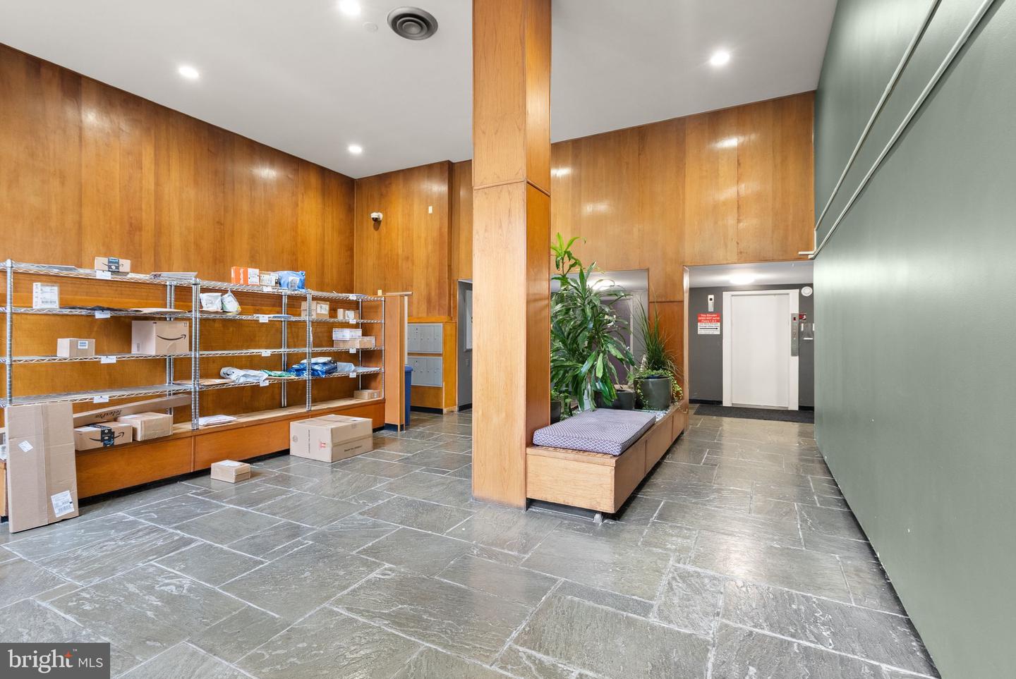 2030 N ADAMS ST #911, ARLINGTON, Virginia 22201, 1 Bedroom Bedrooms, ,1 BathroomBathrooms,Residential,For sale,2030 N ADAMS ST #911,VAAR2061652 MLS # VAAR2061652