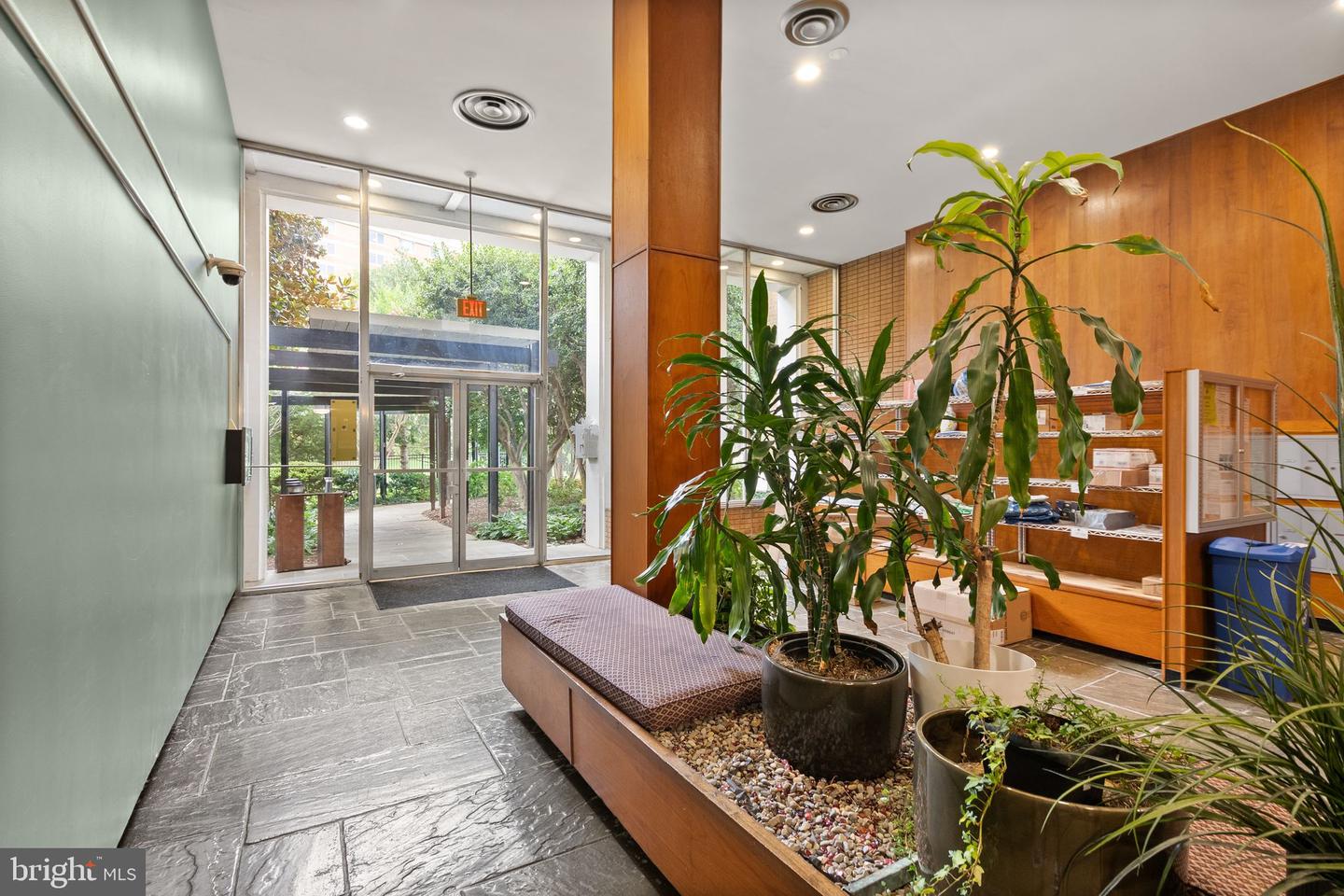2030 N ADAMS ST #911, ARLINGTON, Virginia 22201, 1 Bedroom Bedrooms, ,1 BathroomBathrooms,Residential,For sale,2030 N ADAMS ST #911,VAAR2061652 MLS # VAAR2061652