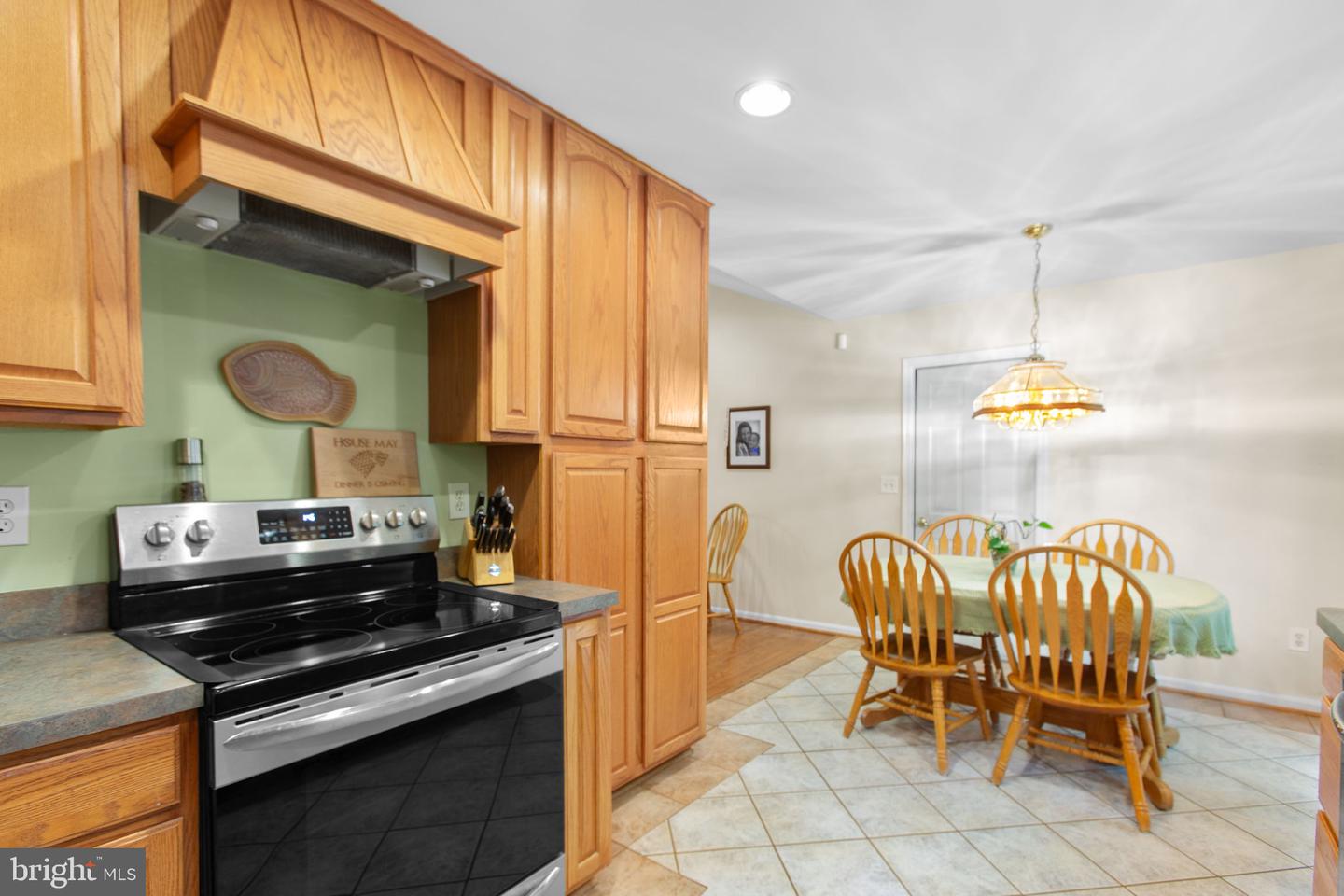 7364 WASHINGTON DR, KING GEORGE, Virginia 22485, 3 Bedrooms Bedrooms, ,3 BathroomsBathrooms,Residential,For sale,7364 WASHINGTON DR,VAKG2006802 MLS # VAKG2006802