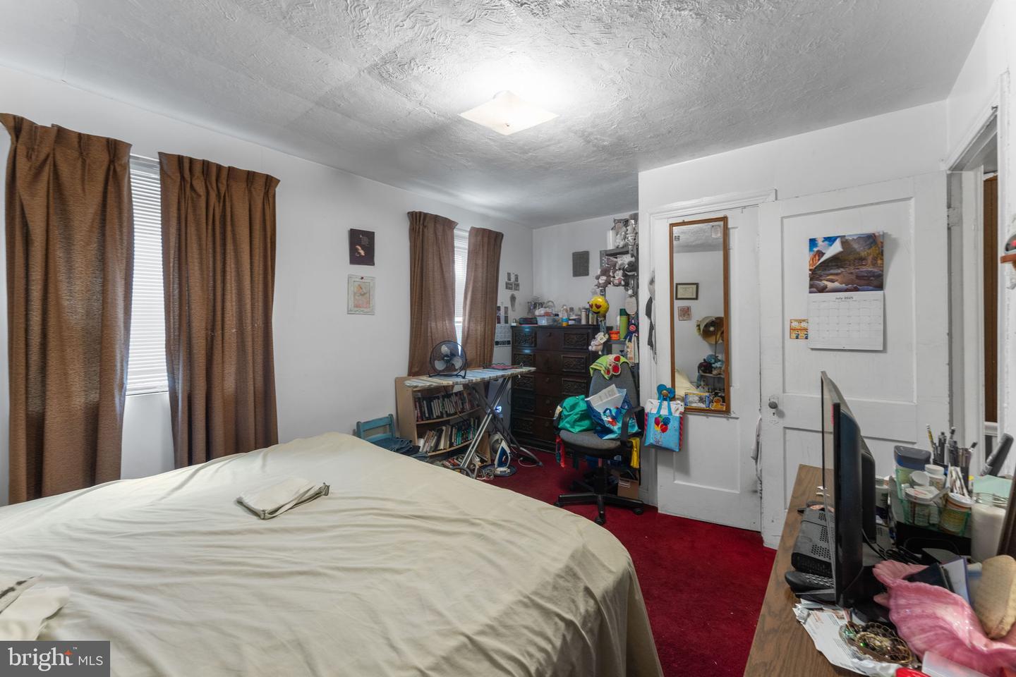 109 CLIFFORD AVE, ALEXANDRIA, Virginia 22305, 2 Bedrooms Bedrooms, ,1 BathroomBathrooms,Residential,For sale,109 CLIFFORD AVE,VAAX2048092 MLS # VAAX2048092