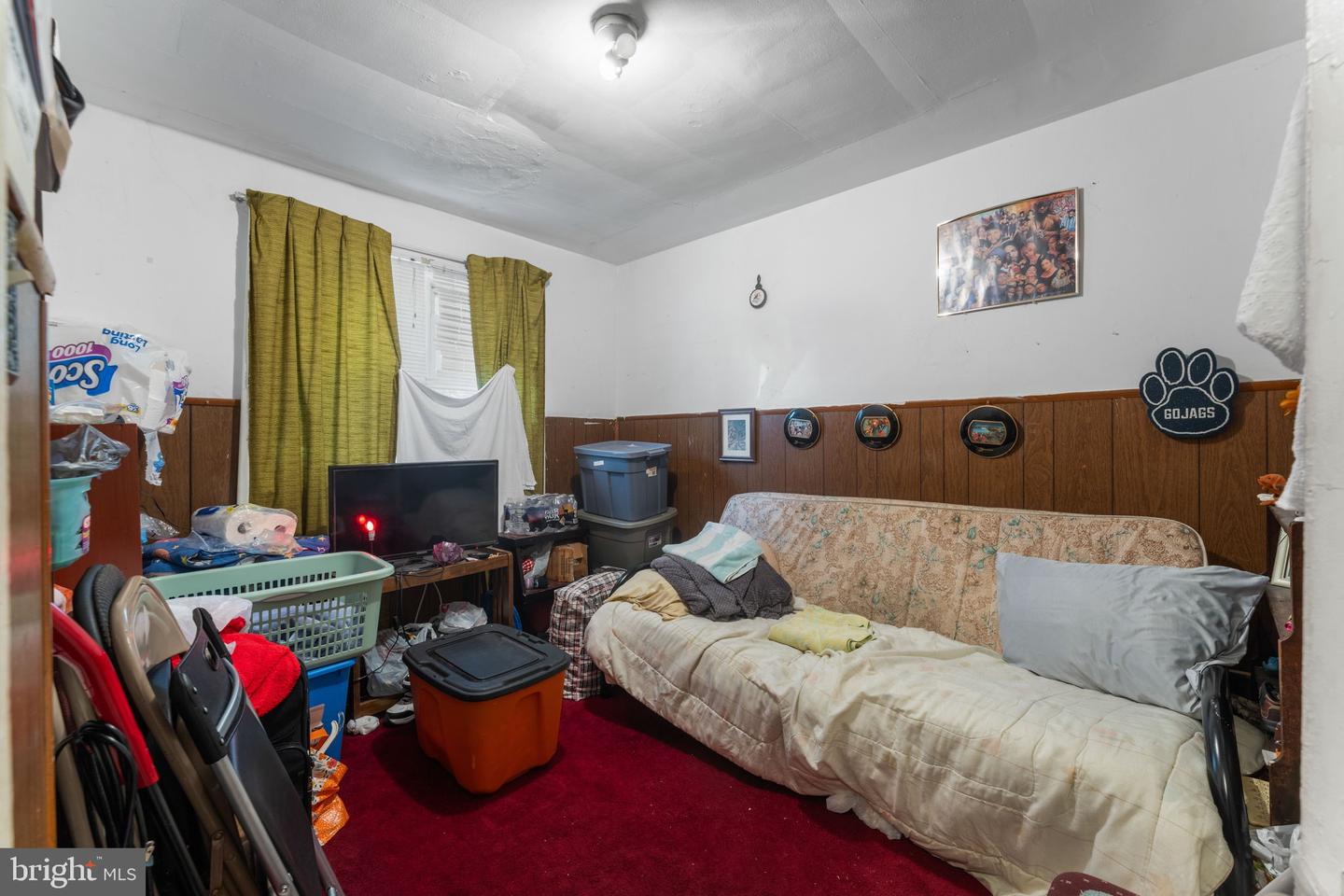 109 CLIFFORD AVE, ALEXANDRIA, Virginia 22305, 2 Bedrooms Bedrooms, ,1 BathroomBathrooms,Residential,For sale,109 CLIFFORD AVE,VAAX2048092 MLS # VAAX2048092