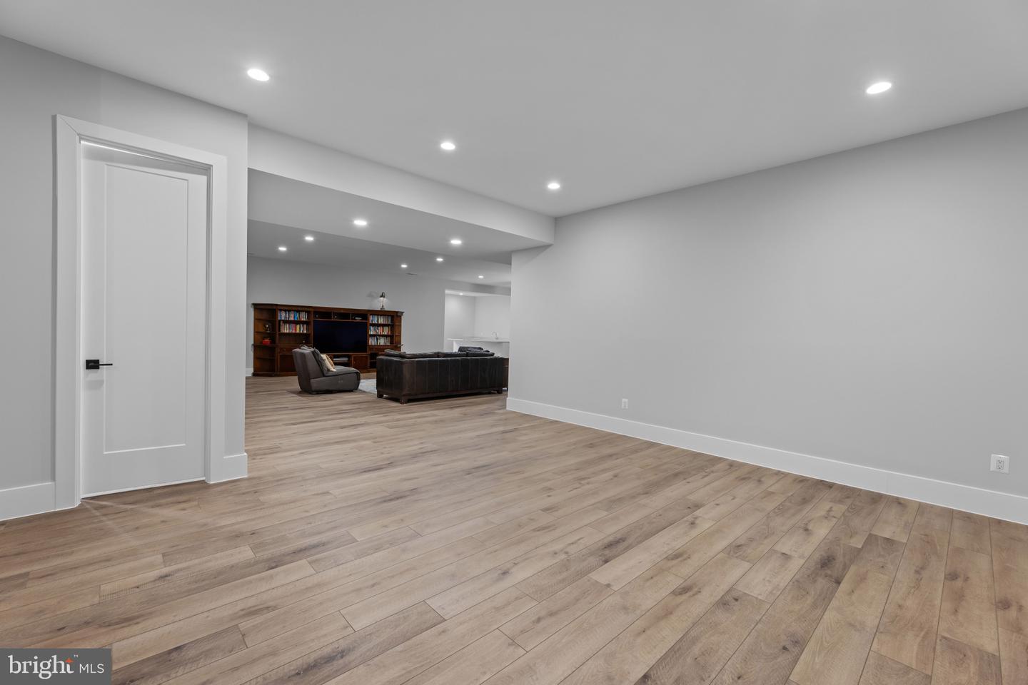 1209 RILEY PRESERVE CT, GREAT FALLS, Virginia 22066, 5 Bedrooms Bedrooms, ,5 BathroomsBathrooms,Residential,For sale,1209 RILEY PRESERVE CT,VAFX2258650 MLS # VAFX2258650