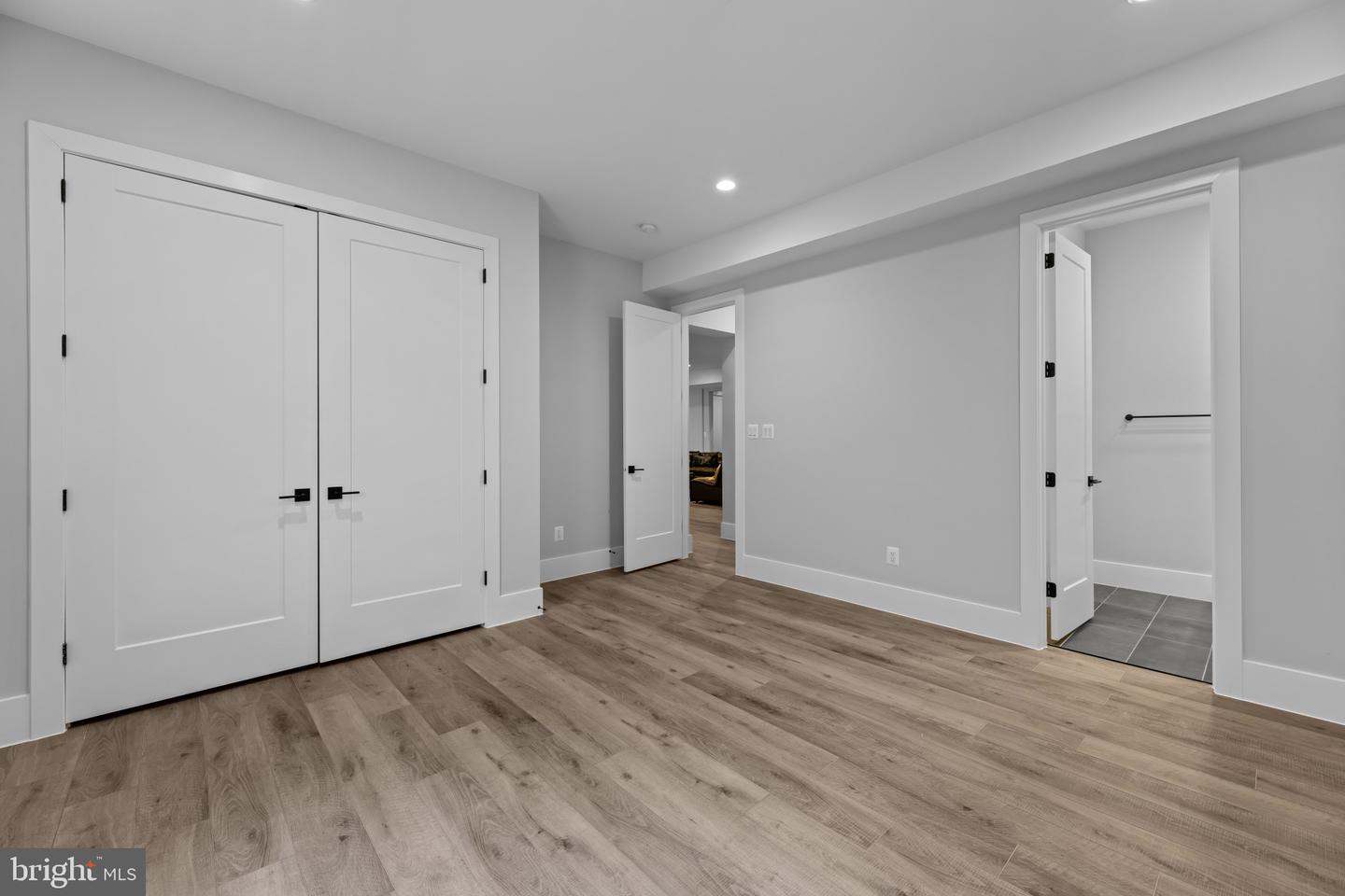 1209 RILEY PRESERVE CT, GREAT FALLS, Virginia 22066, 5 Bedrooms Bedrooms, ,5 BathroomsBathrooms,Residential,For sale,1209 RILEY PRESERVE CT,VAFX2258650 MLS # VAFX2258650