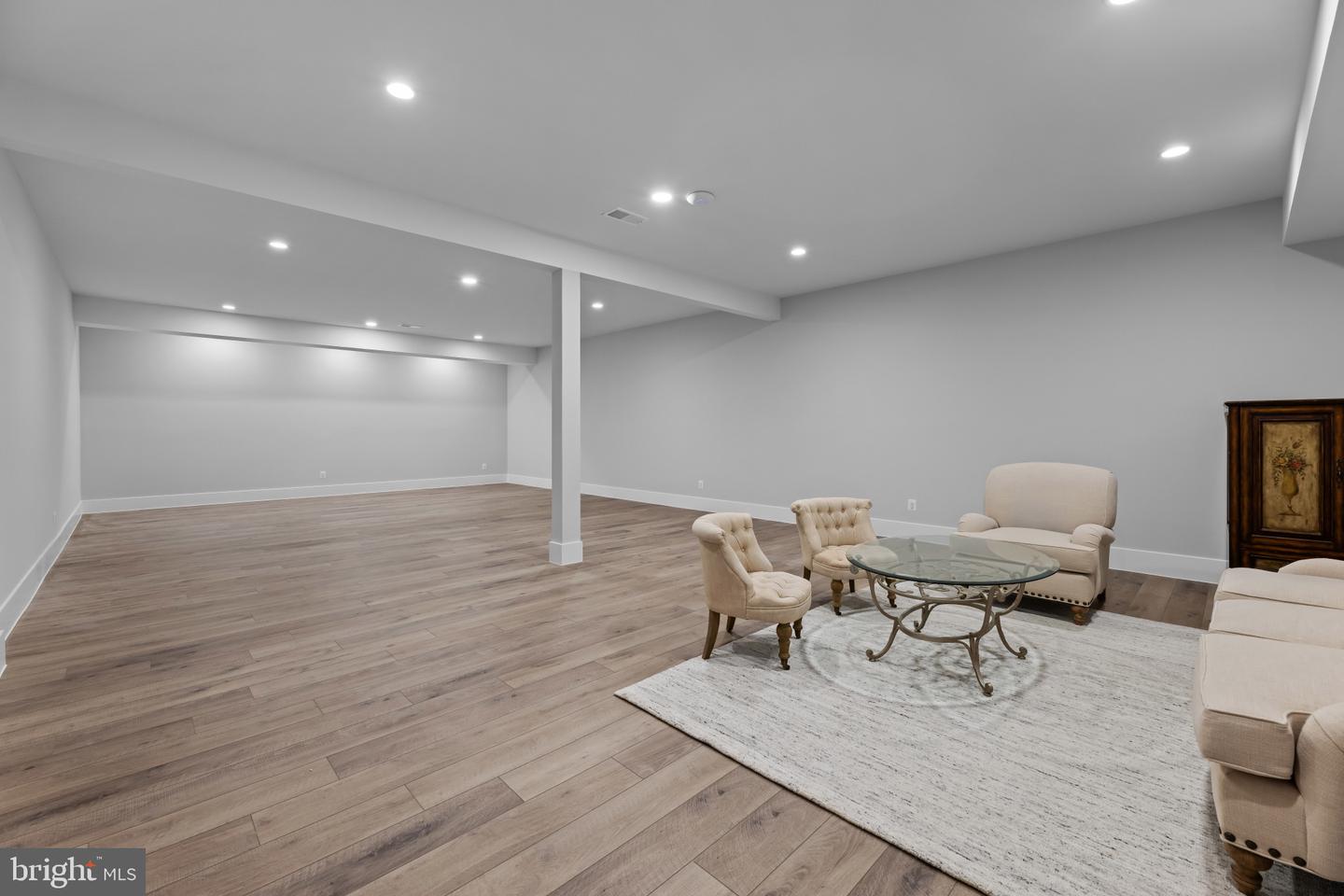 1209 RILEY PRESERVE CT, GREAT FALLS, Virginia 22066, 5 Bedrooms Bedrooms, ,5 BathroomsBathrooms,Residential,For sale,1209 RILEY PRESERVE CT,VAFX2258650 MLS # VAFX2258650