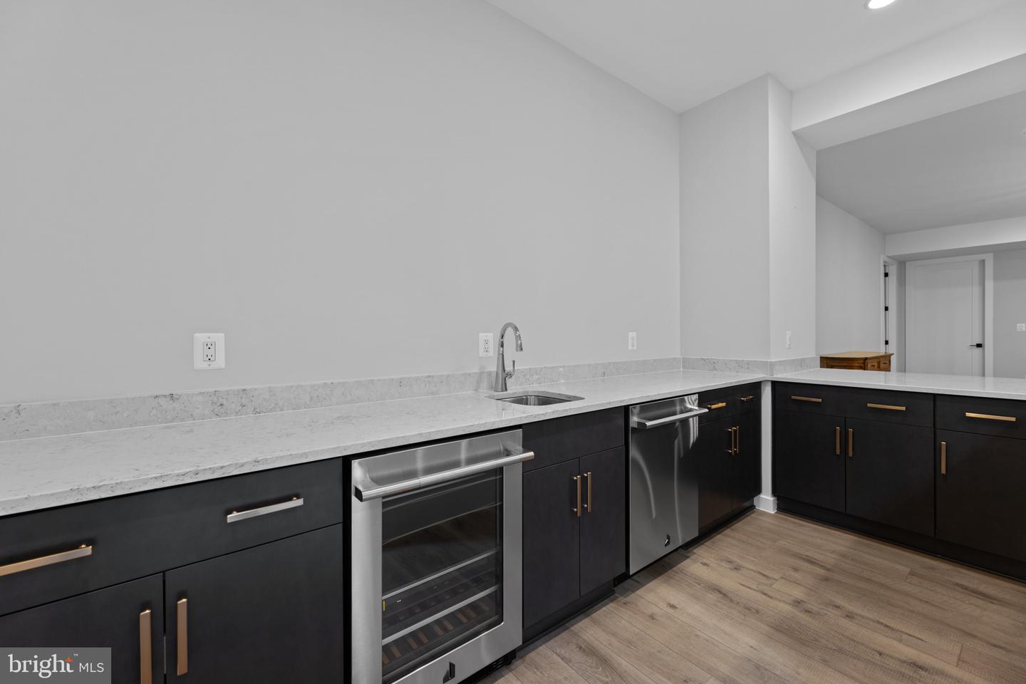 1209 RILEY PRESERVE CT, GREAT FALLS, Virginia 22066, 5 Bedrooms Bedrooms, ,5 BathroomsBathrooms,Residential,For sale,1209 RILEY PRESERVE CT,VAFX2258650 MLS # VAFX2258650