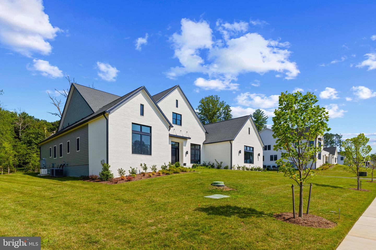 1209 RILEY PRESERVE CT, GREAT FALLS, Virginia 22066, 5 Bedrooms Bedrooms, ,5 BathroomsBathrooms,Residential,For sale,1209 RILEY PRESERVE CT,VAFX2258650 MLS # VAFX2258650