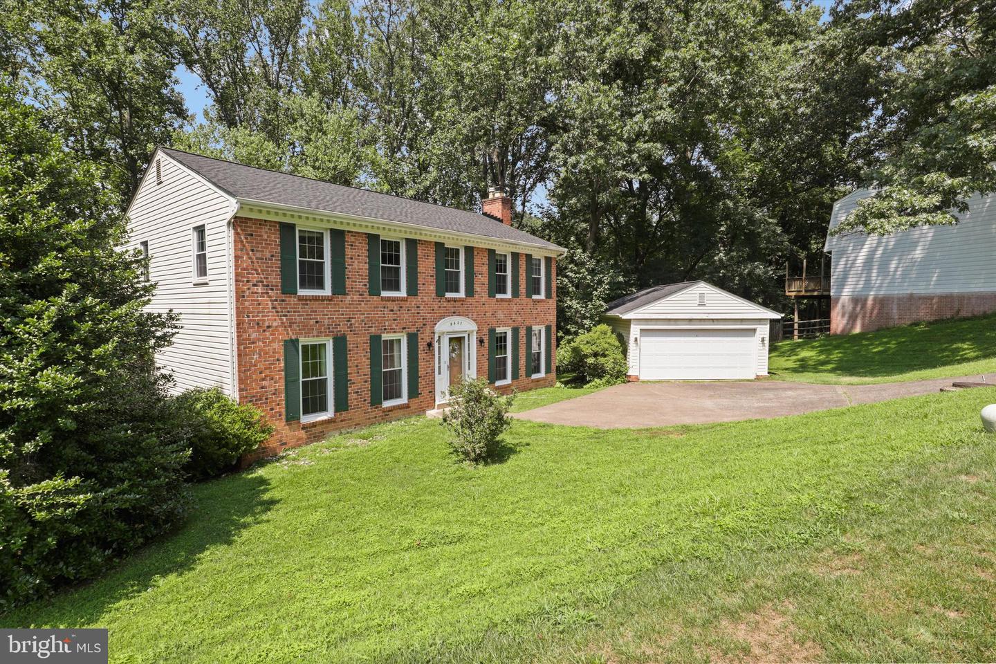 9627 VERDICT DR, VIENNA, Virginia 22181, 4 Bedrooms Bedrooms, ,3 BathroomsBathrooms,Residential,For sale,9627 VERDICT DR,VAFX2258656 MLS # VAFX2258656