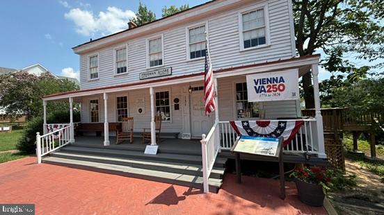 9627 VERDICT DR, VIENNA, Virginia 22181, 4 Bedrooms Bedrooms, ,3 BathroomsBathrooms,Residential,For sale,9627 VERDICT DR,VAFX2258656 MLS # VAFX2258656