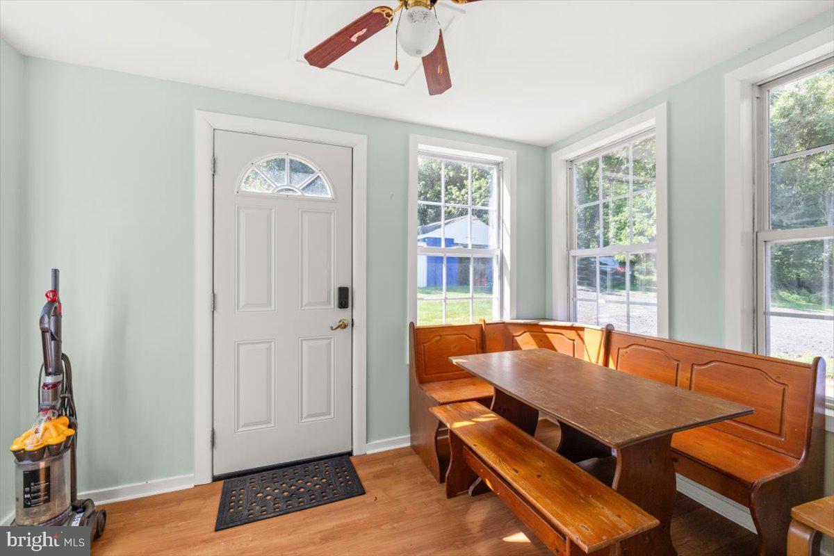 13118 FURNACE MOUNTAIN RD, LOVETTSVILLE, Virginia 20180, 3 Bedrooms Bedrooms, ,2 BathroomsBathrooms,Residential,For sale,13118 FURNACE MOUNTAIN RD,VALO2103612 MLS # VALO2103612
