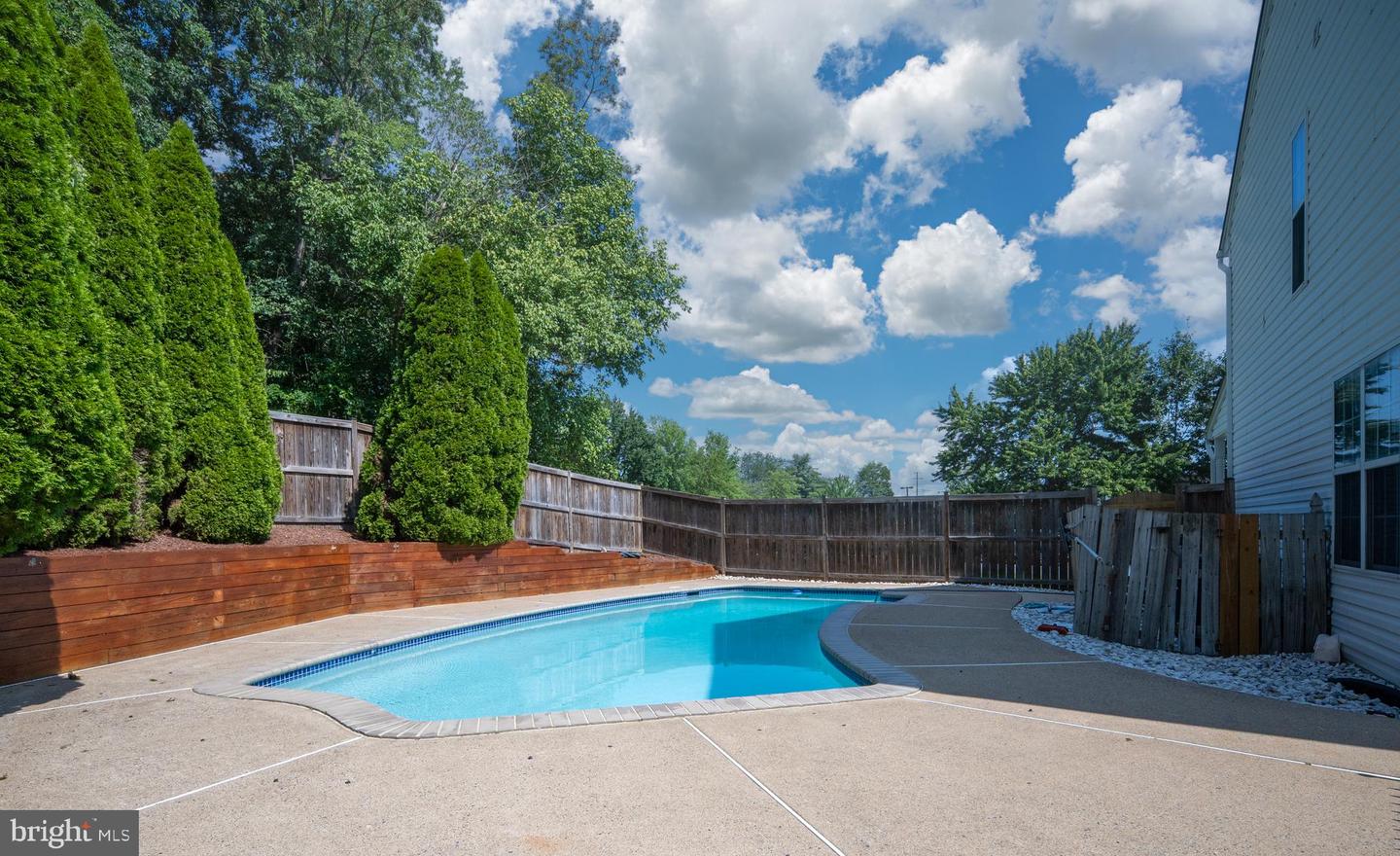 2 SAINT ROBERTS DR, STAFFORD, Virginia 22556, 4 Bedrooms Bedrooms, ,3 BathroomsBathrooms,Residential,For sale,2 SAINT ROBERTS DR,VAST2041342 MLS # VAST2041342