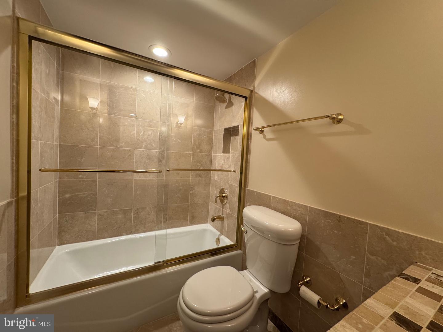 205 YOAKUM PKWY #916, ALEXANDRIA, Virginia 22304, 1 Bedroom Bedrooms, ,1 BathroomBathrooms,Residential,For sale,205 YOAKUM PKWY #916,VAAX2048098 MLS # VAAX2048098