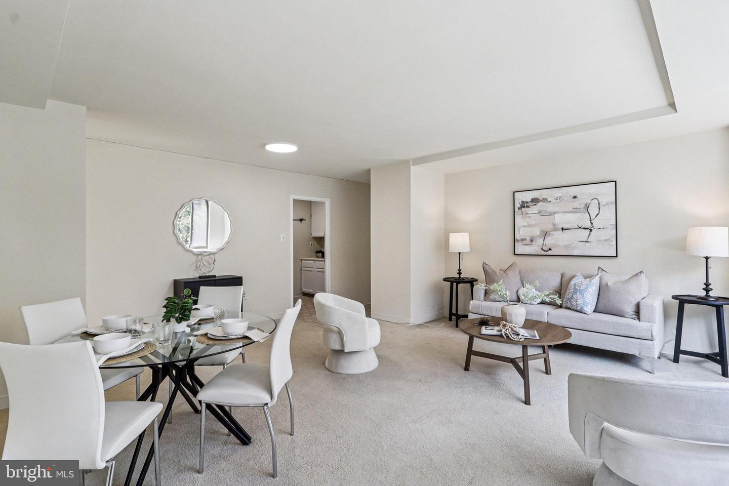 1111 ARLINGTON BLVD #431, ARLINGTON, Virginia 22209, 2 Bedrooms Bedrooms, ,1 BathroomBathrooms,Residential,For sale,1111 ARLINGTON BLVD #431,VAAR2061686 MLS # VAAR2061686