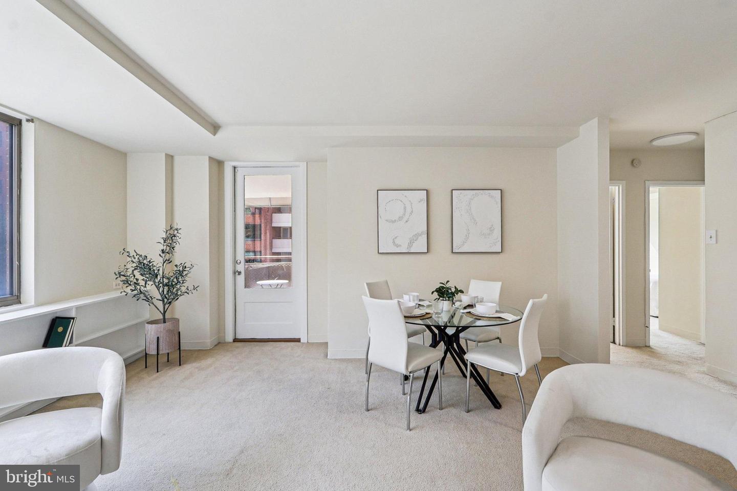 1111 ARLINGTON BLVD #431, ARLINGTON, Virginia 22209, 2 Bedrooms Bedrooms, ,1 BathroomBathrooms,Residential,For sale,1111 ARLINGTON BLVD #431,VAAR2061686 MLS # VAAR2061686