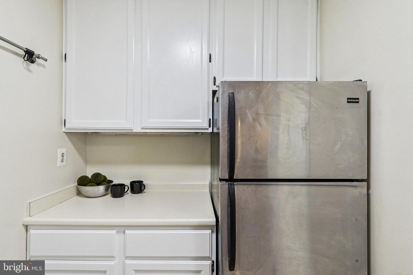 1111 ARLINGTON BLVD #431, ARLINGTON, Virginia 22209, 2 Bedrooms Bedrooms, ,1 BathroomBathrooms,Residential,For sale,1111 ARLINGTON BLVD #431,VAAR2061686 MLS # VAAR2061686