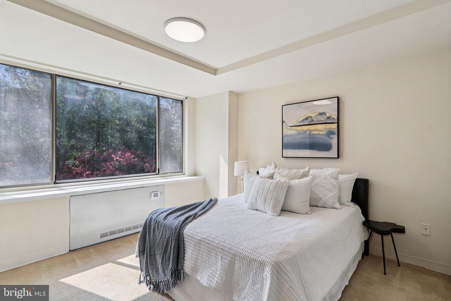 1111 ARLINGTON BLVD #431, ARLINGTON, Virginia 22209, 2 Bedrooms Bedrooms, ,1 BathroomBathrooms,Residential,For sale,1111 ARLINGTON BLVD #431,VAAR2061686 MLS # VAAR2061686