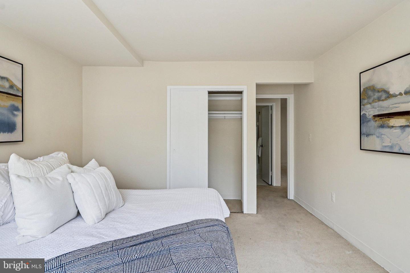1111 ARLINGTON BLVD #431, ARLINGTON, Virginia 22209, 2 Bedrooms Bedrooms, ,1 BathroomBathrooms,Residential,For sale,1111 ARLINGTON BLVD #431,VAAR2061686 MLS # VAAR2061686