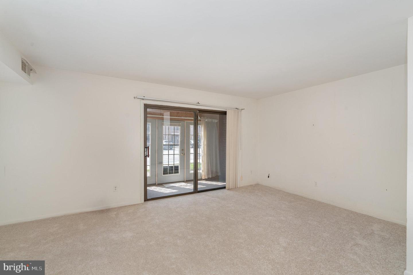 10625 PROVINCIAL DR, MANASSAS, Virginia 20109, 1 Bedroom Bedrooms, ,1 BathroomBathrooms,Residential,For sale,10625 PROVINCIAL DR,VAPW2100492 MLS # VAPW2100492