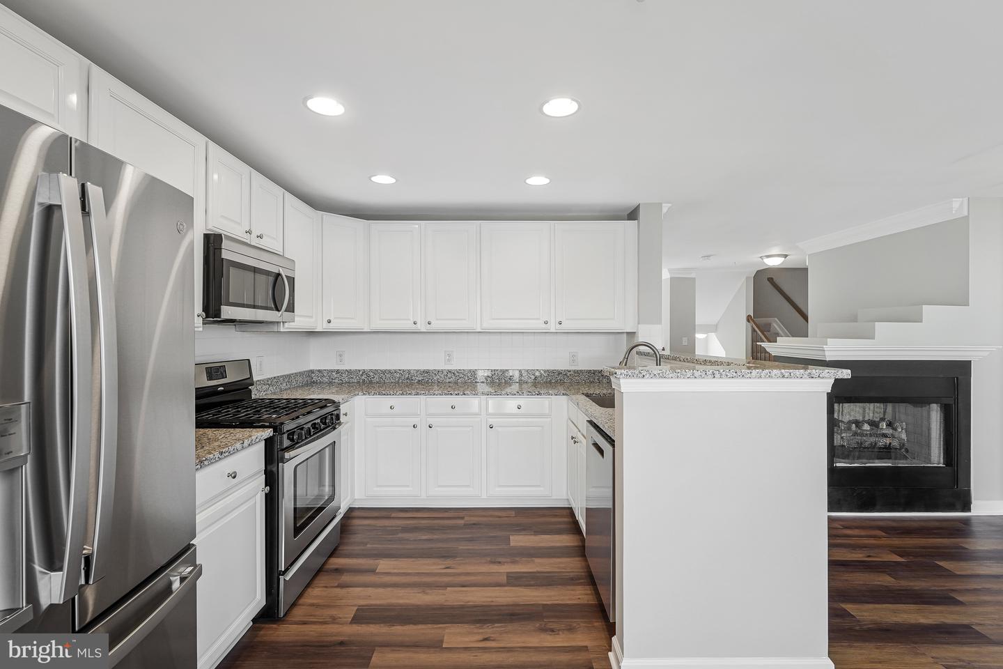 42291 ONYX TER, ALDIE, Virginia 20105, 3 Bedrooms Bedrooms, ,2 BathroomsBathrooms,Residential,For sale,42291 ONYX TER,VALO2103578 MLS # VALO2103578