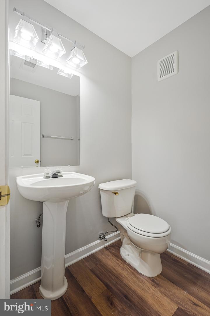 42291 ONYX TER, ALDIE, Virginia 20105, 3 Bedrooms Bedrooms, ,2 BathroomsBathrooms,Residential,For sale,42291 ONYX TER,VALO2103578 MLS # VALO2103578