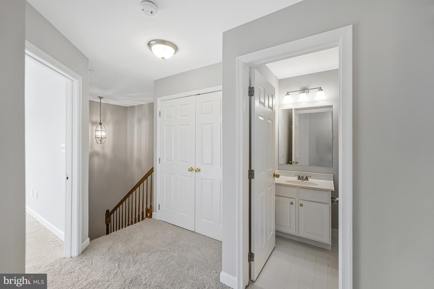 42291 ONYX TER, ALDIE, Virginia 20105, 3 Bedrooms Bedrooms, ,2 BathroomsBathrooms,Residential,For sale,42291 ONYX TER,VALO2103578 MLS # VALO2103578
