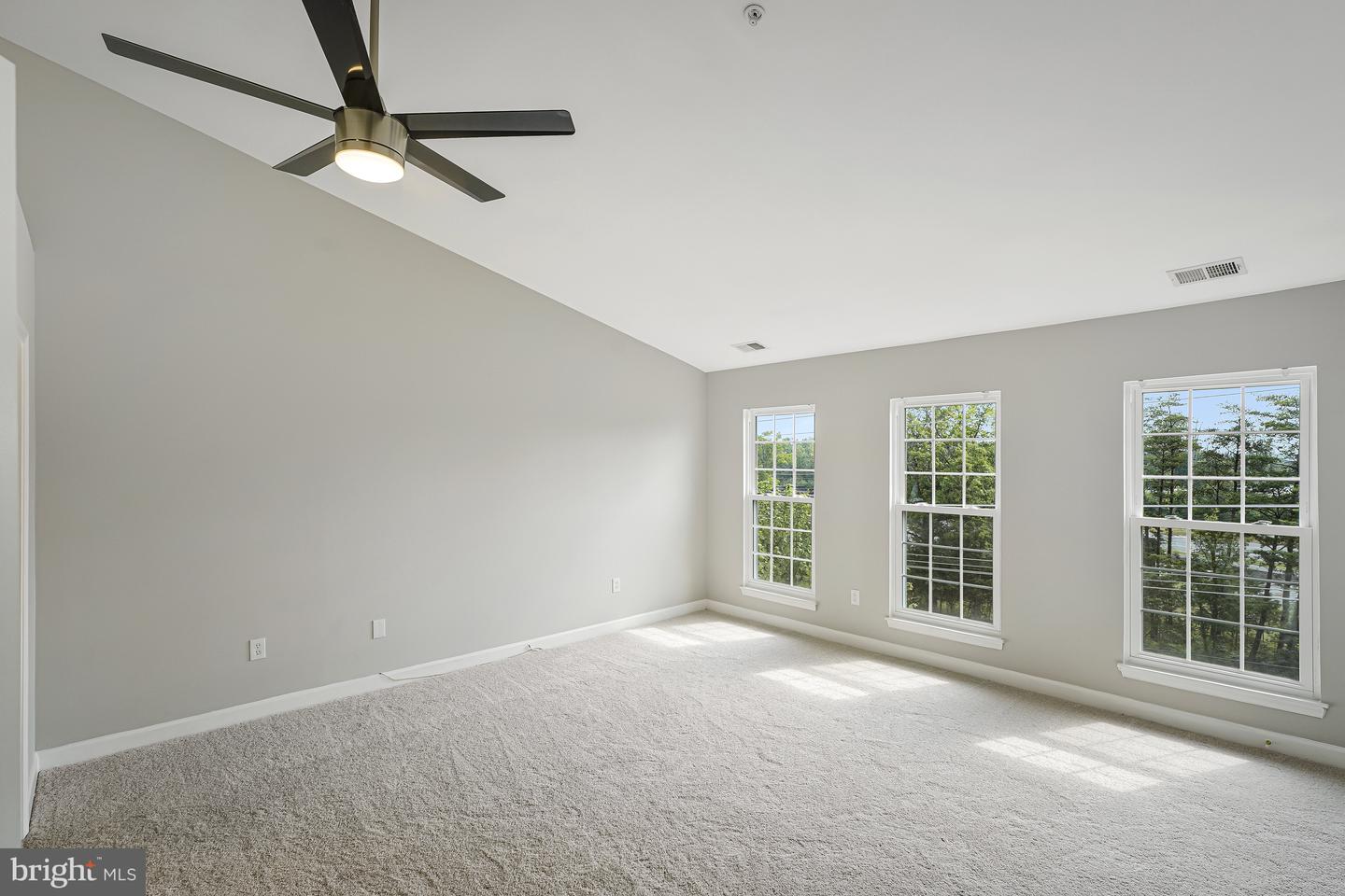 42291 ONYX TER, ALDIE, Virginia 20105, 3 Bedrooms Bedrooms, ,2 BathroomsBathrooms,Residential,For sale,42291 ONYX TER,VALO2103578 MLS # VALO2103578