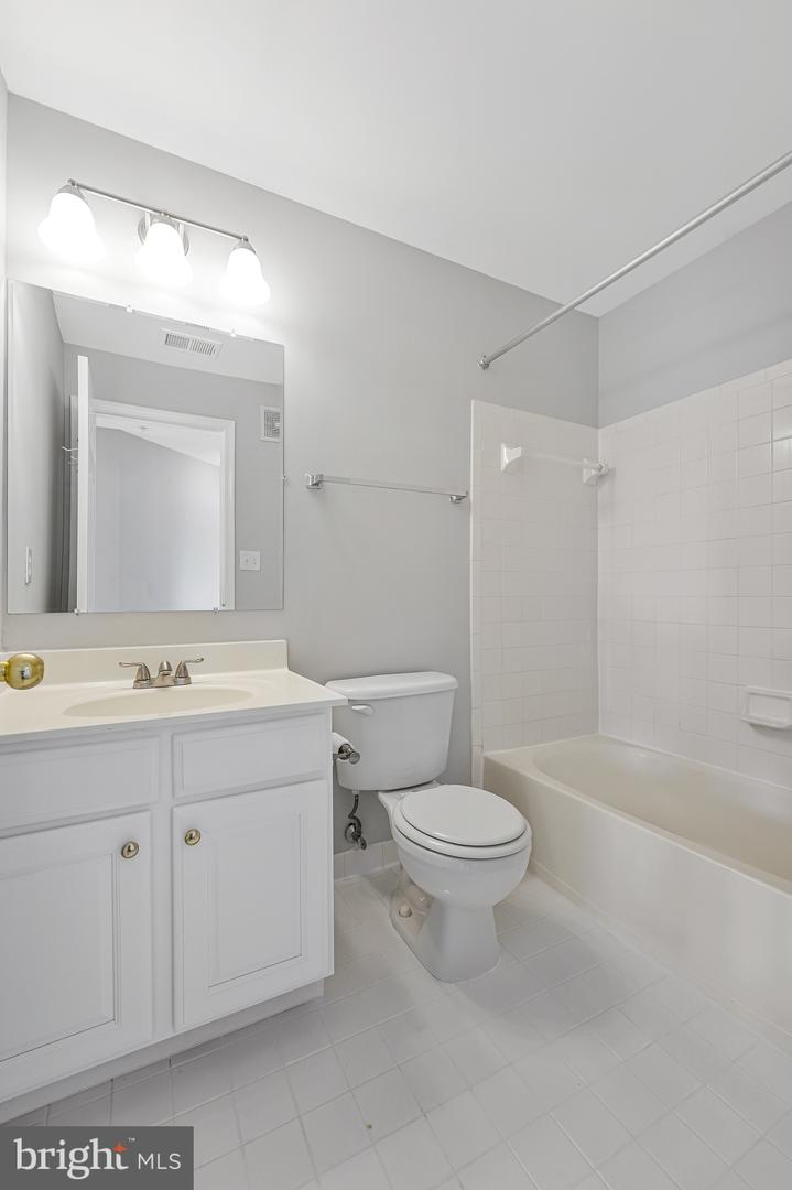 42291 ONYX TER, ALDIE, Virginia 20105, 3 Bedrooms Bedrooms, ,2 BathroomsBathrooms,Residential,For sale,42291 ONYX TER,VALO2103578 MLS # VALO2103578