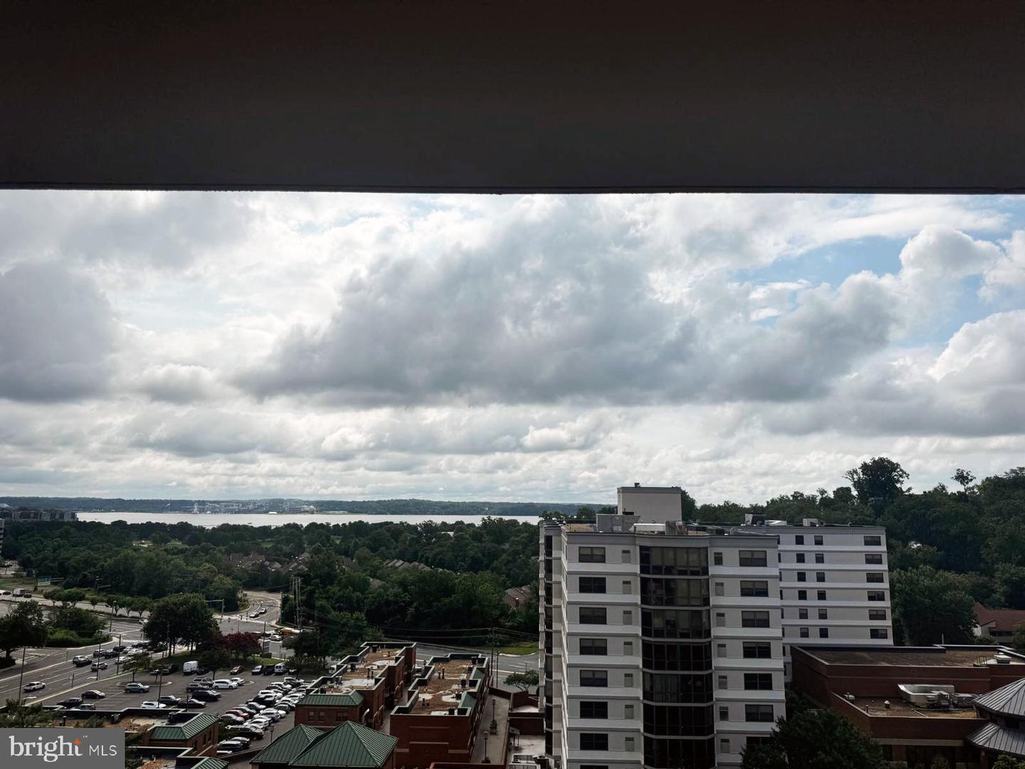 2059 HUNTINGTON AVE #1101, ALEXANDRIA, Virginia 22303, ,1 BathroomBathrooms,Residential,For sale,2059 HUNTINGTON AVE #1101,VAFX2258808 MLS # VAFX2258808
