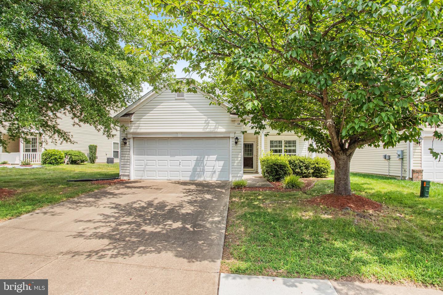 64 GLADSTONE DR, FREDERICKSBURG, Virginia 22406, 2 Bedrooms Bedrooms, ,2 BathroomsBathrooms,Residential,For sale,64 GLADSTONE DR,VAST2041380 MLS # VAST2041380