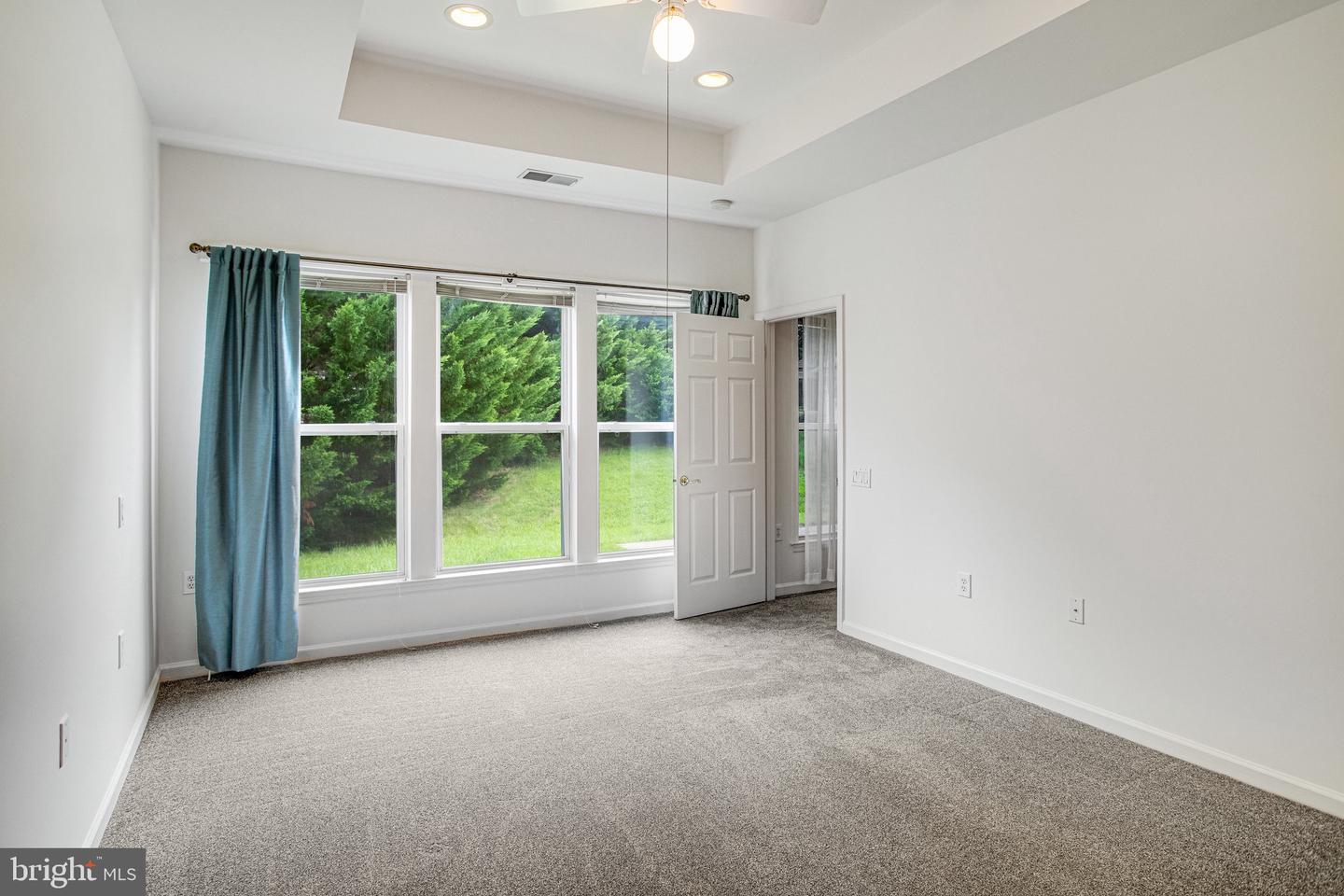 64 GLADSTONE DR, FREDERICKSBURG, Virginia 22406, 2 Bedrooms Bedrooms, ,2 BathroomsBathrooms,Residential,For sale,64 GLADSTONE DR,VAST2041380 MLS # VAST2041380