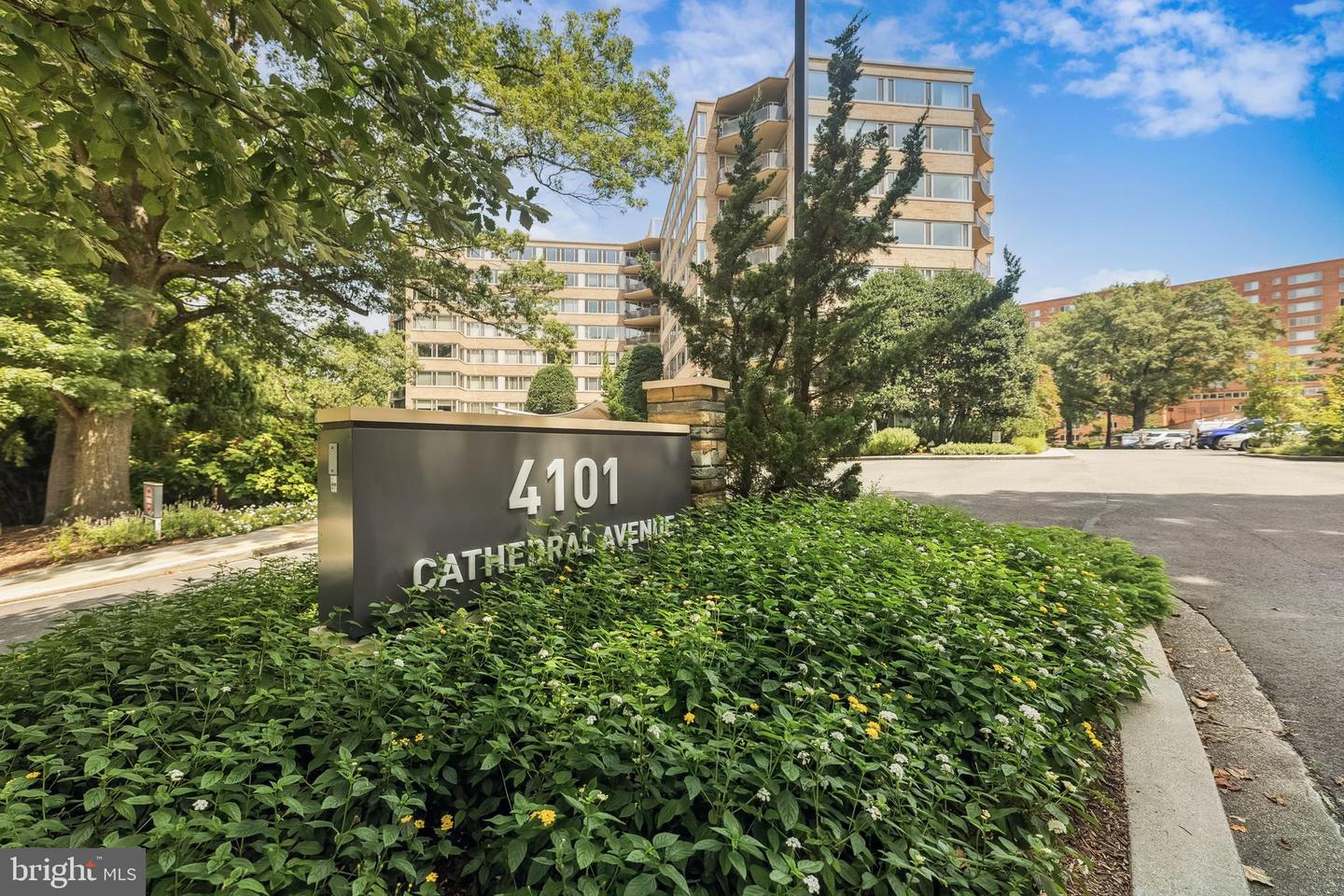 4101 CATHEDRAL AVE NW #917, WASHINGTON, District Of Columbia 20016, 2 Bedrooms Bedrooms, ,2 BathroomsBathrooms,Residential,For sale,4101 CATHEDRAL AVE NW #917,DCDC2213216 MLS # DCDC2213216
