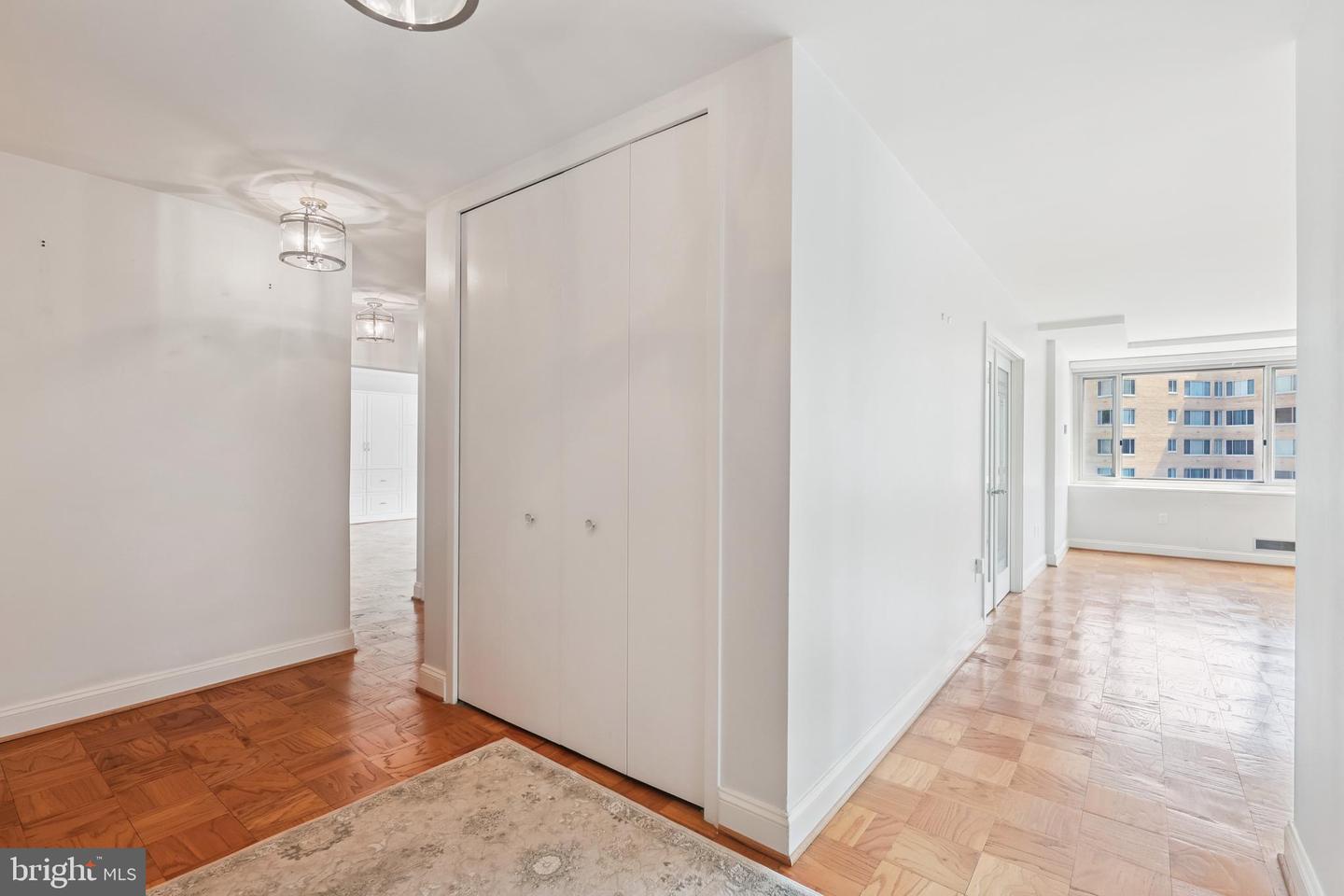 4101 CATHEDRAL AVE NW #917, WASHINGTON, District Of Columbia 20016, 2 Bedrooms Bedrooms, ,2 BathroomsBathrooms,Residential,For sale,4101 CATHEDRAL AVE NW #917,DCDC2213216 MLS # DCDC2213216